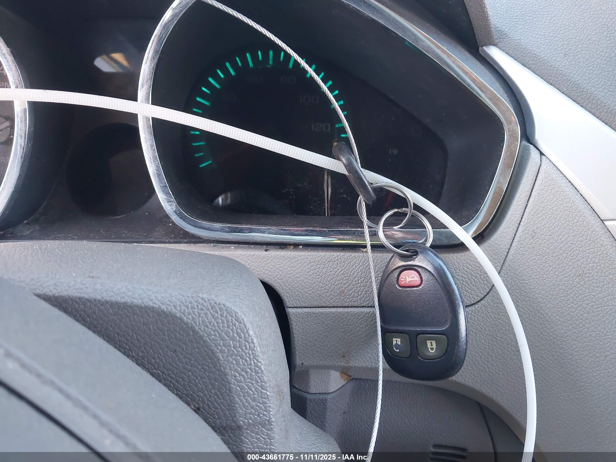 CHEVROLET TRAVERSE image 11