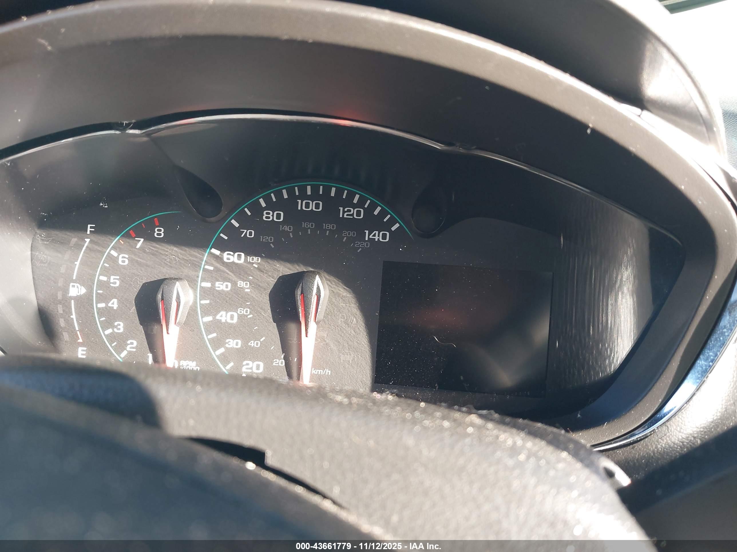 CHEVROLET TRAX image 7