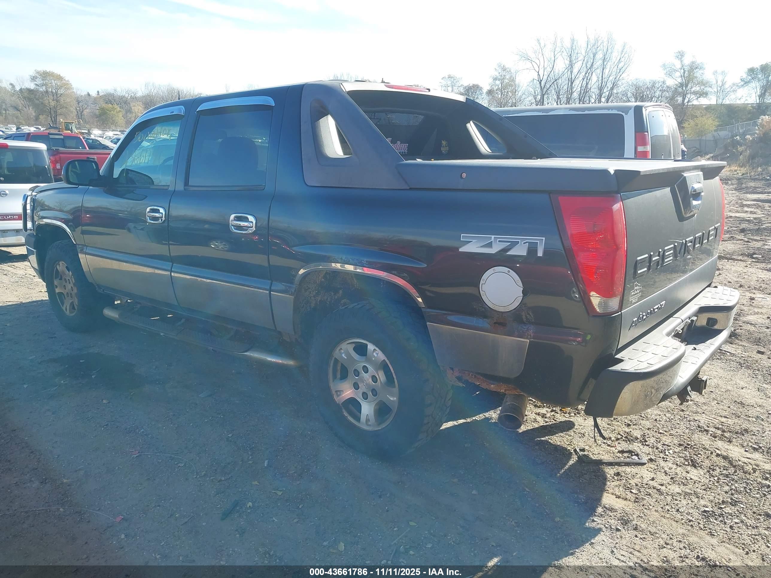 CHEVROLET AVALANCHE image 3