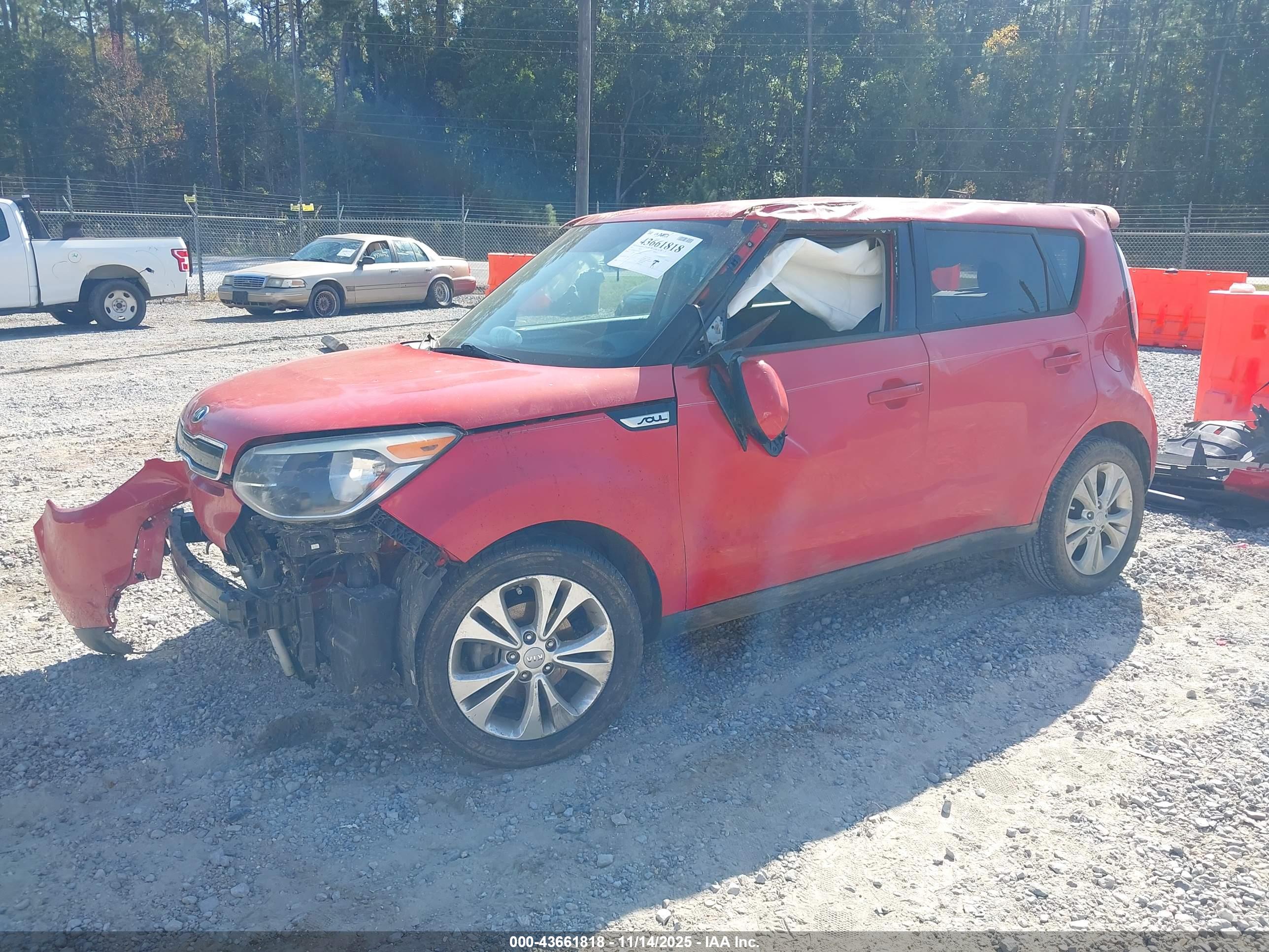 KIA SOUL image 2