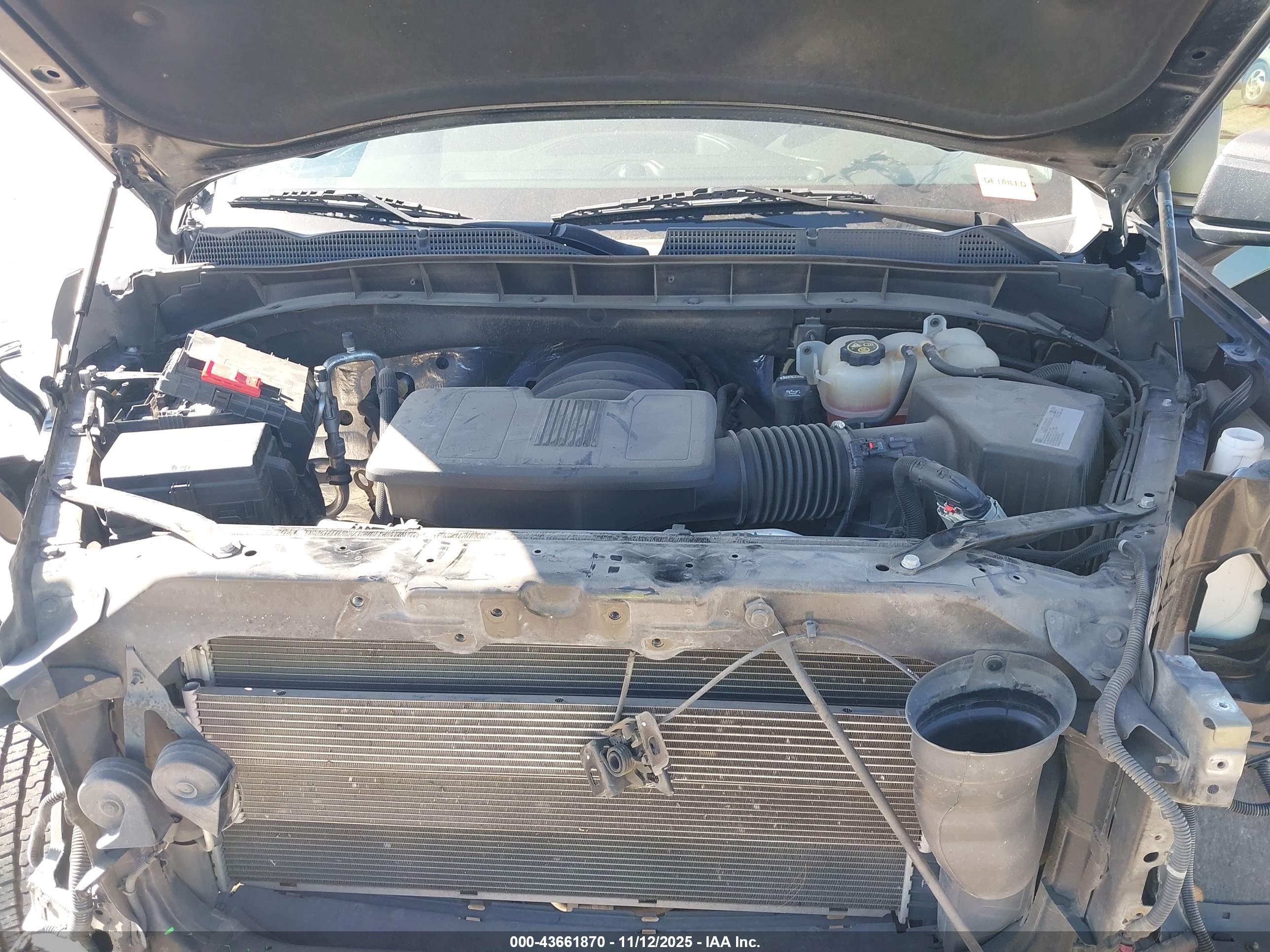 GMC SIERRA image 10