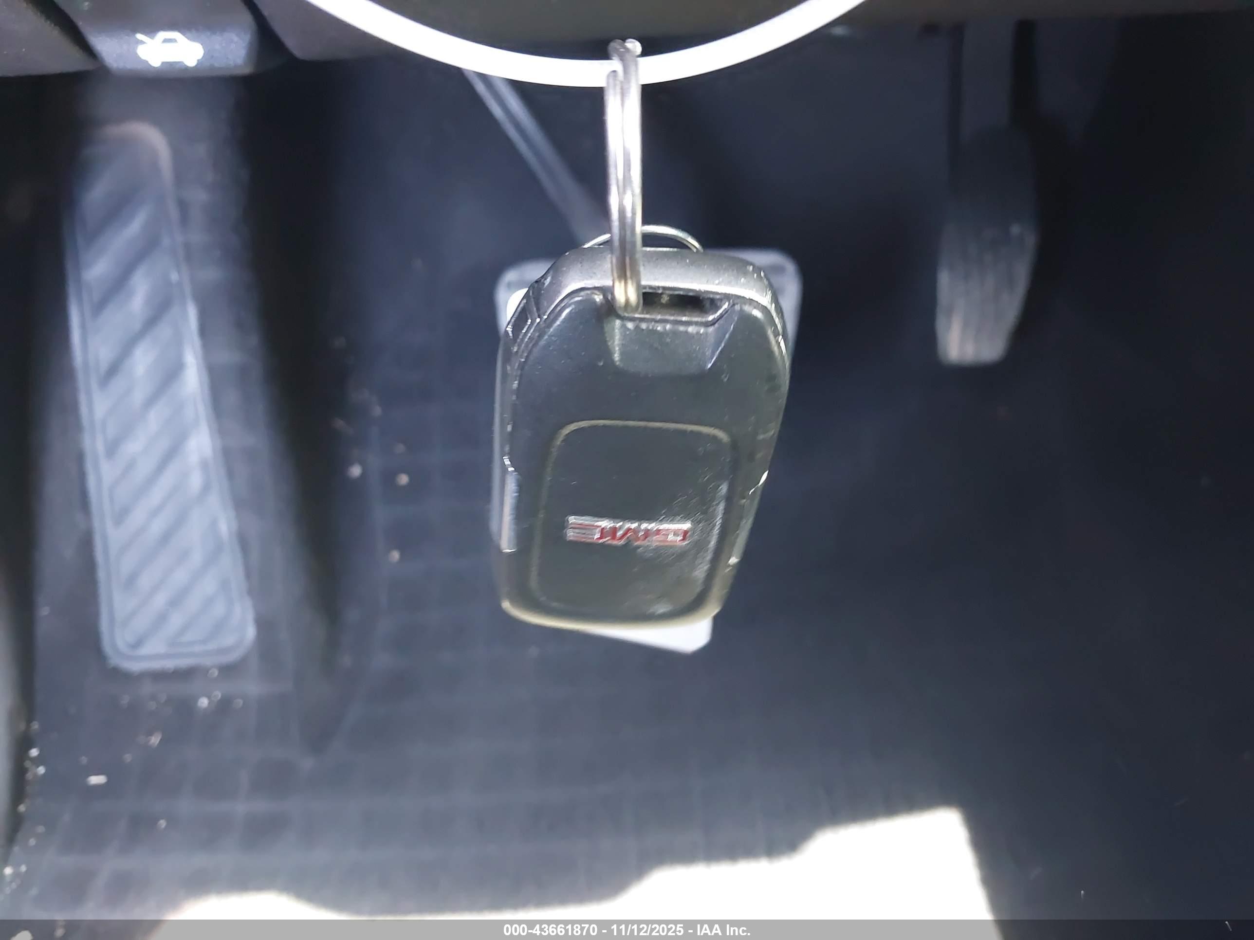 GMC SIERRA image 11