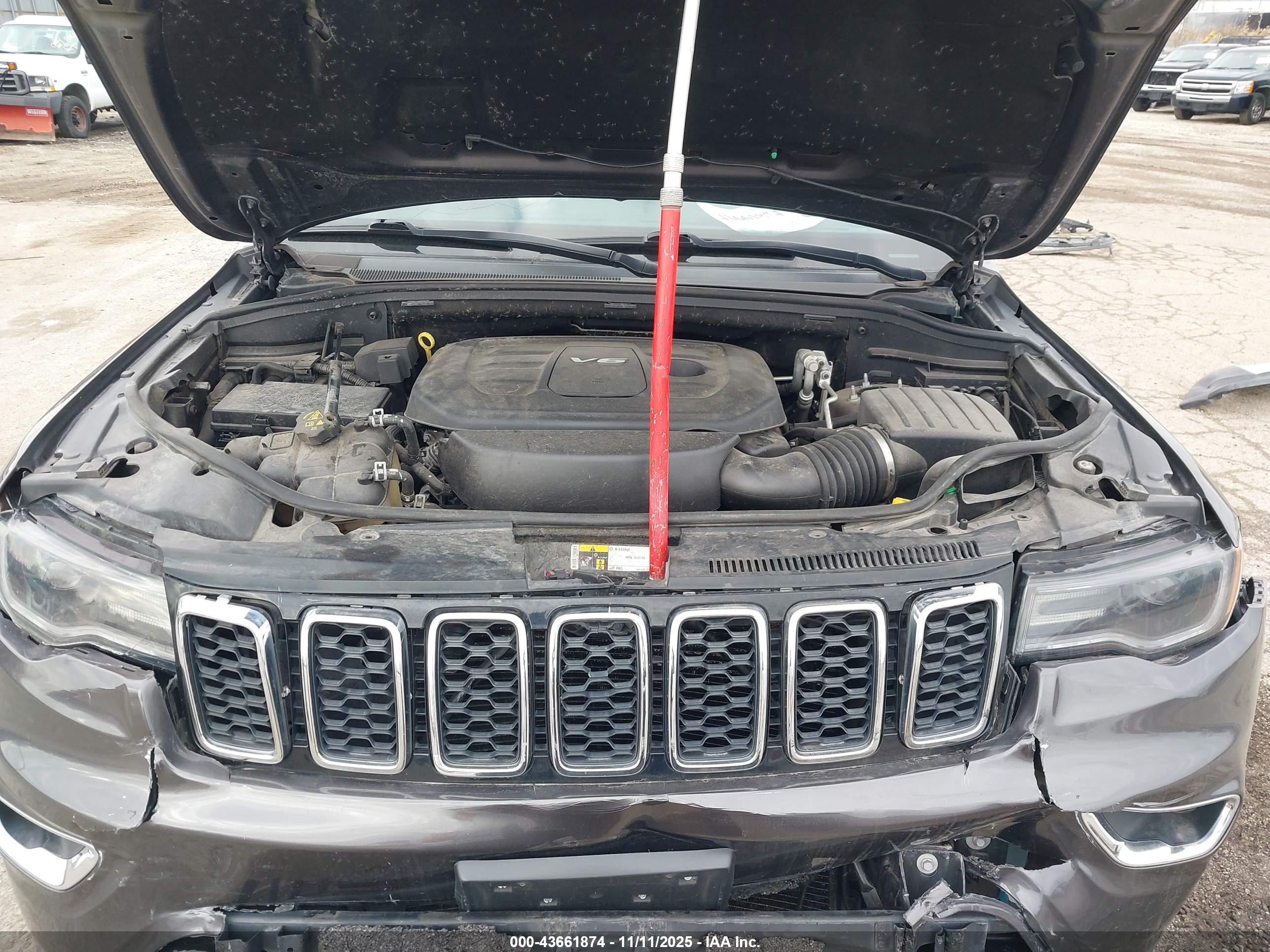 JEEP GRAND image 10
