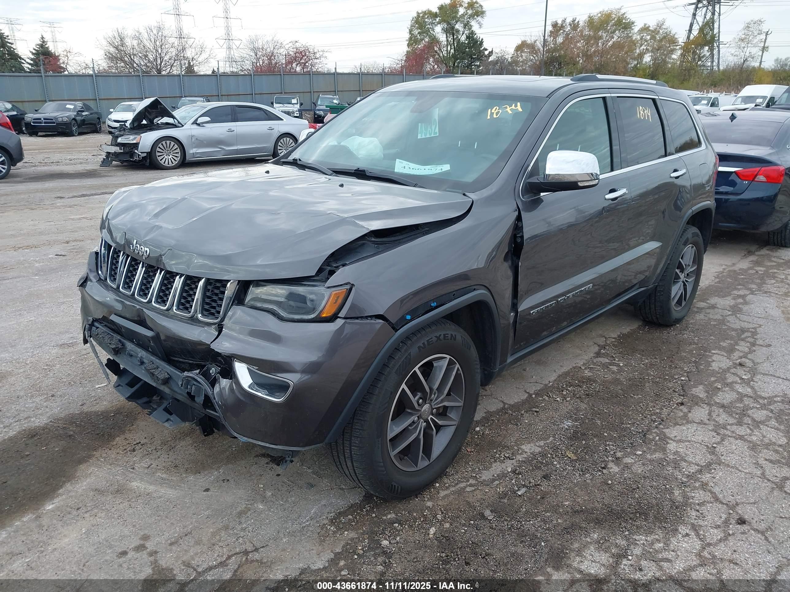 JEEP GRAND image 2