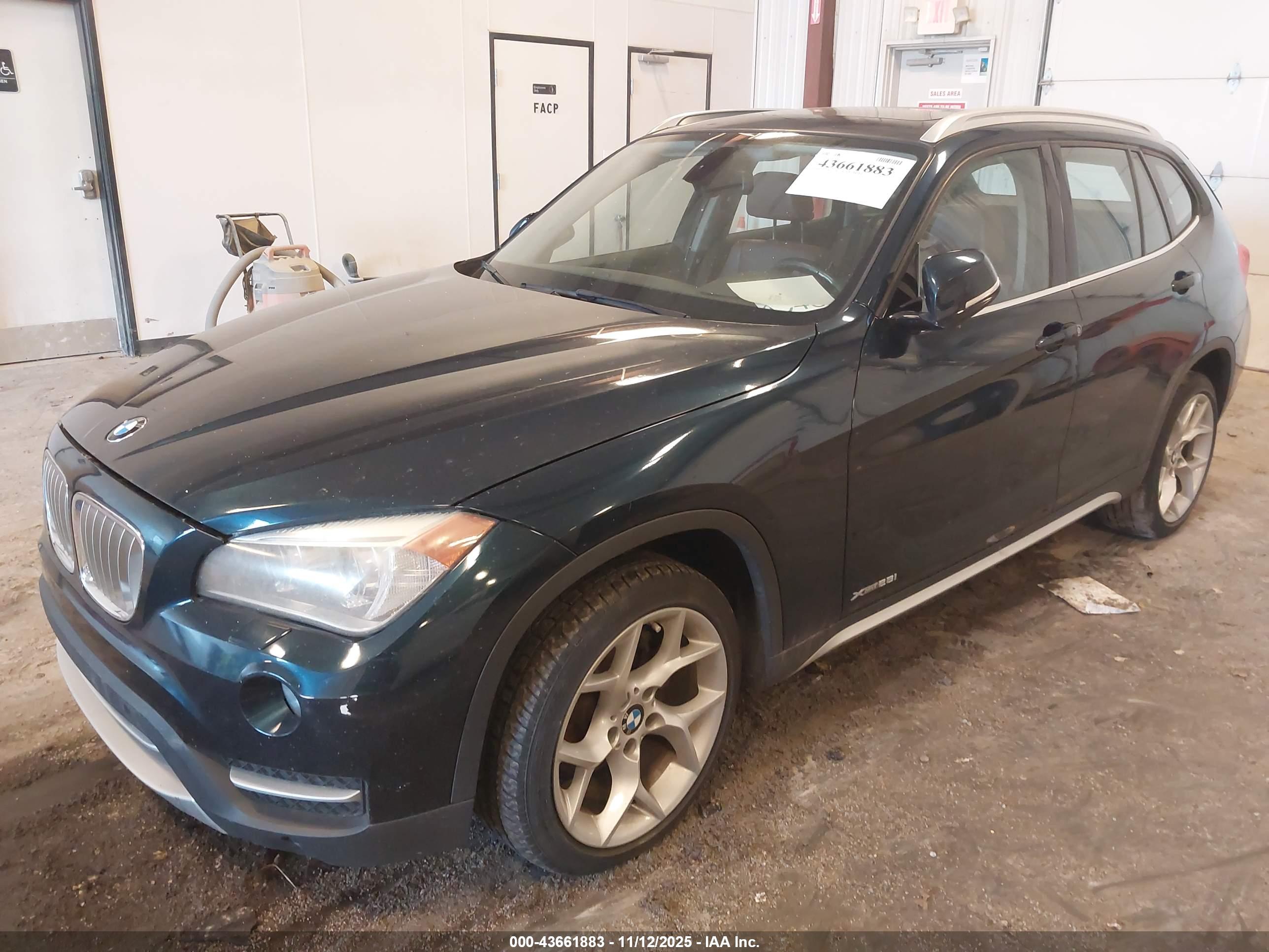 BMW X1 image 2