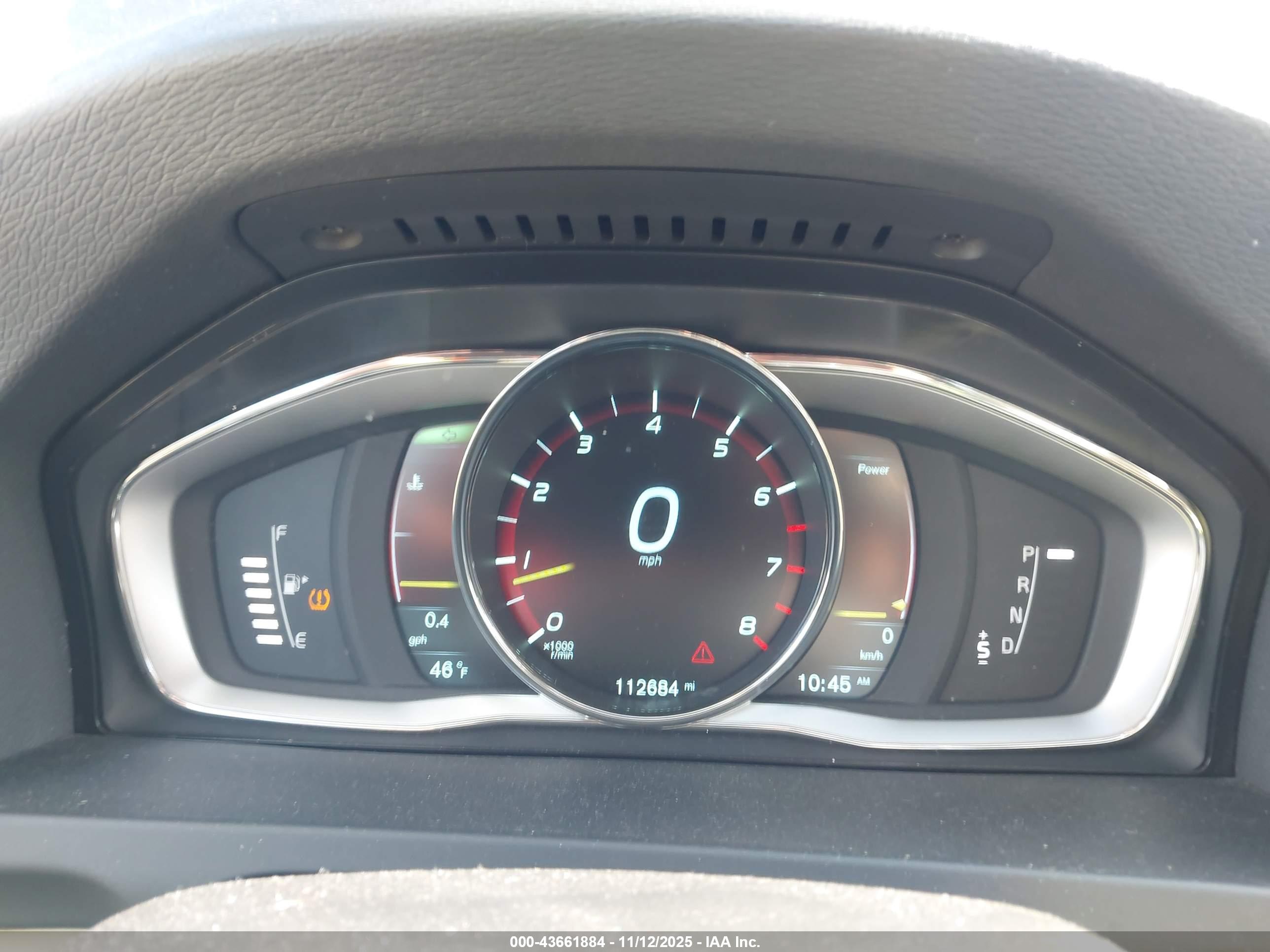 VOLVO S60 image 7