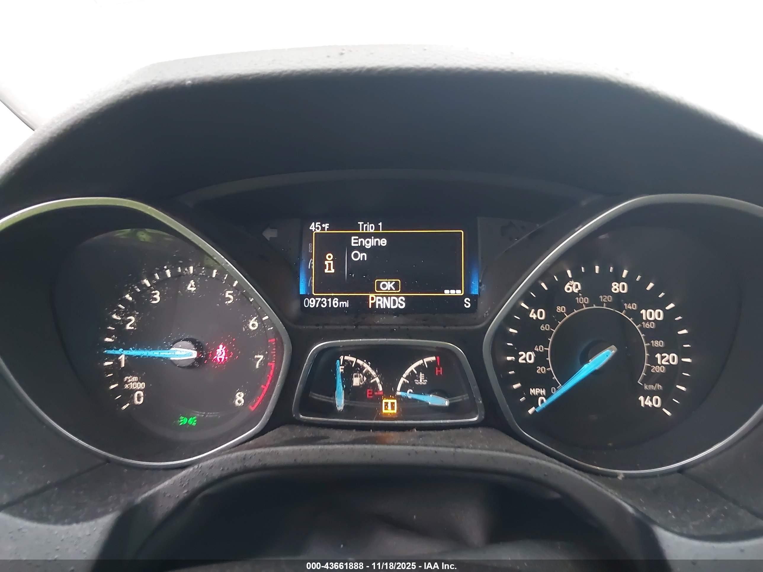 FORD FOCUS image 7