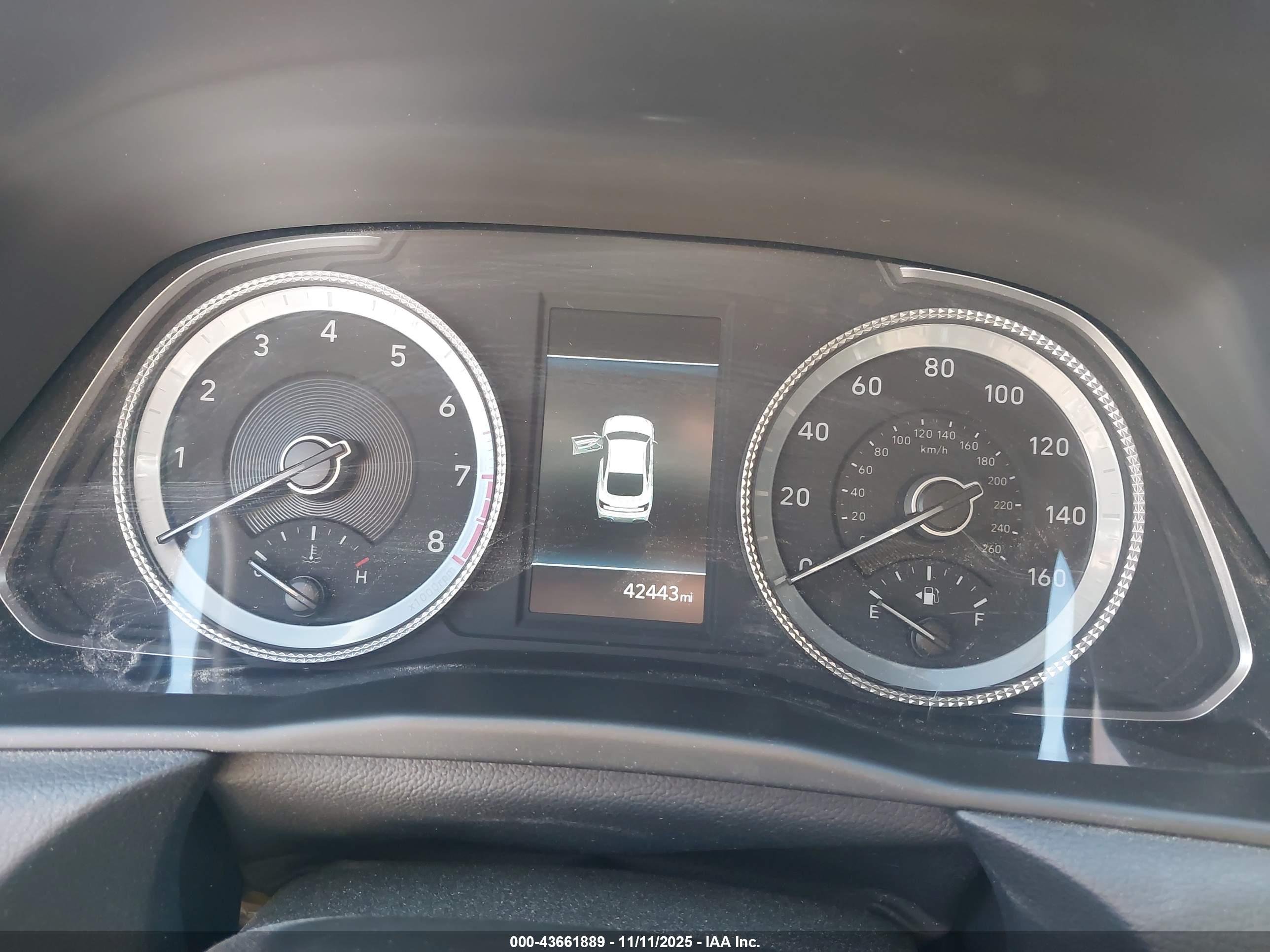 HYUNDAI SONATA image 7