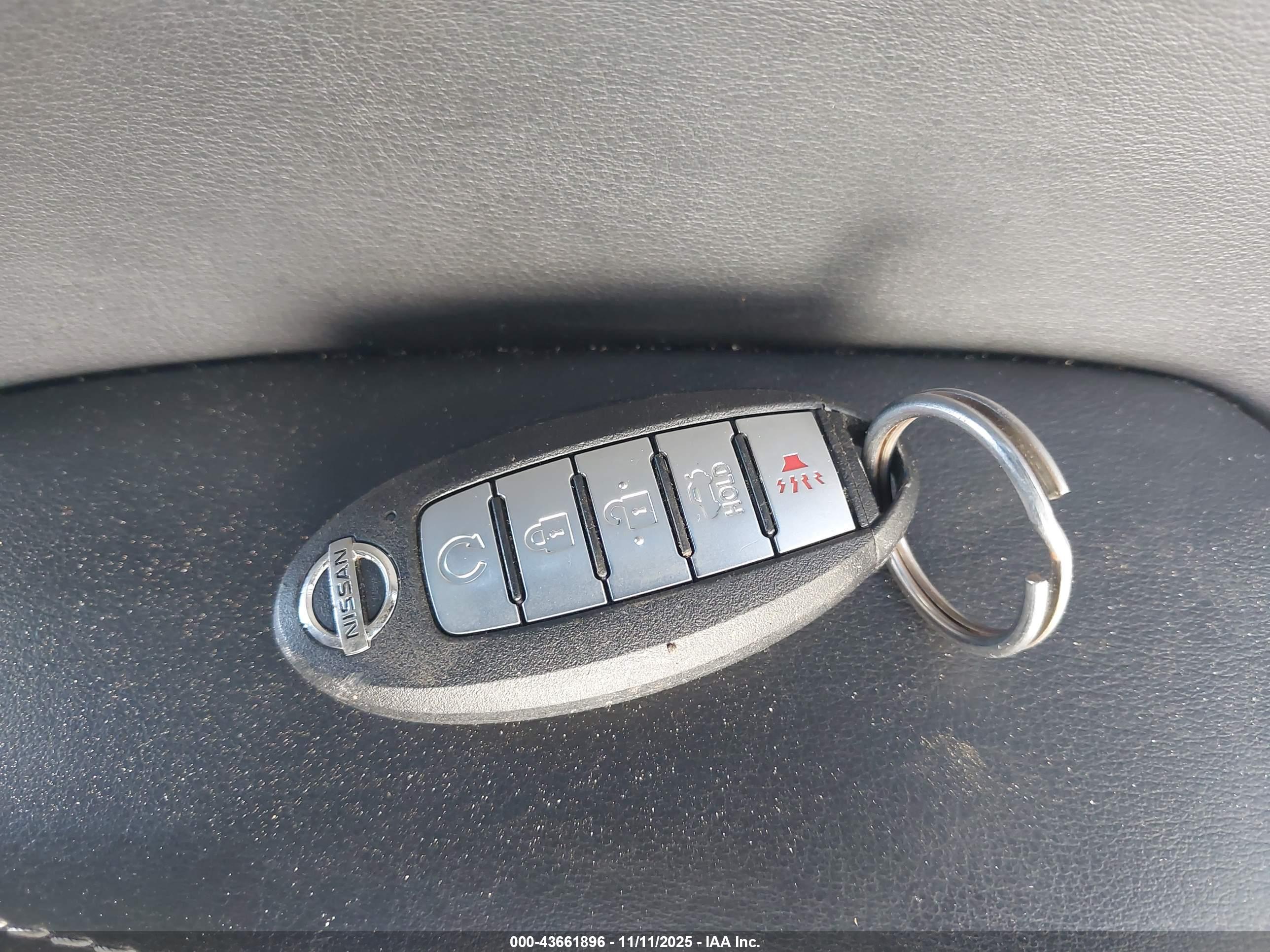 NISSAN ALTIMA image 11