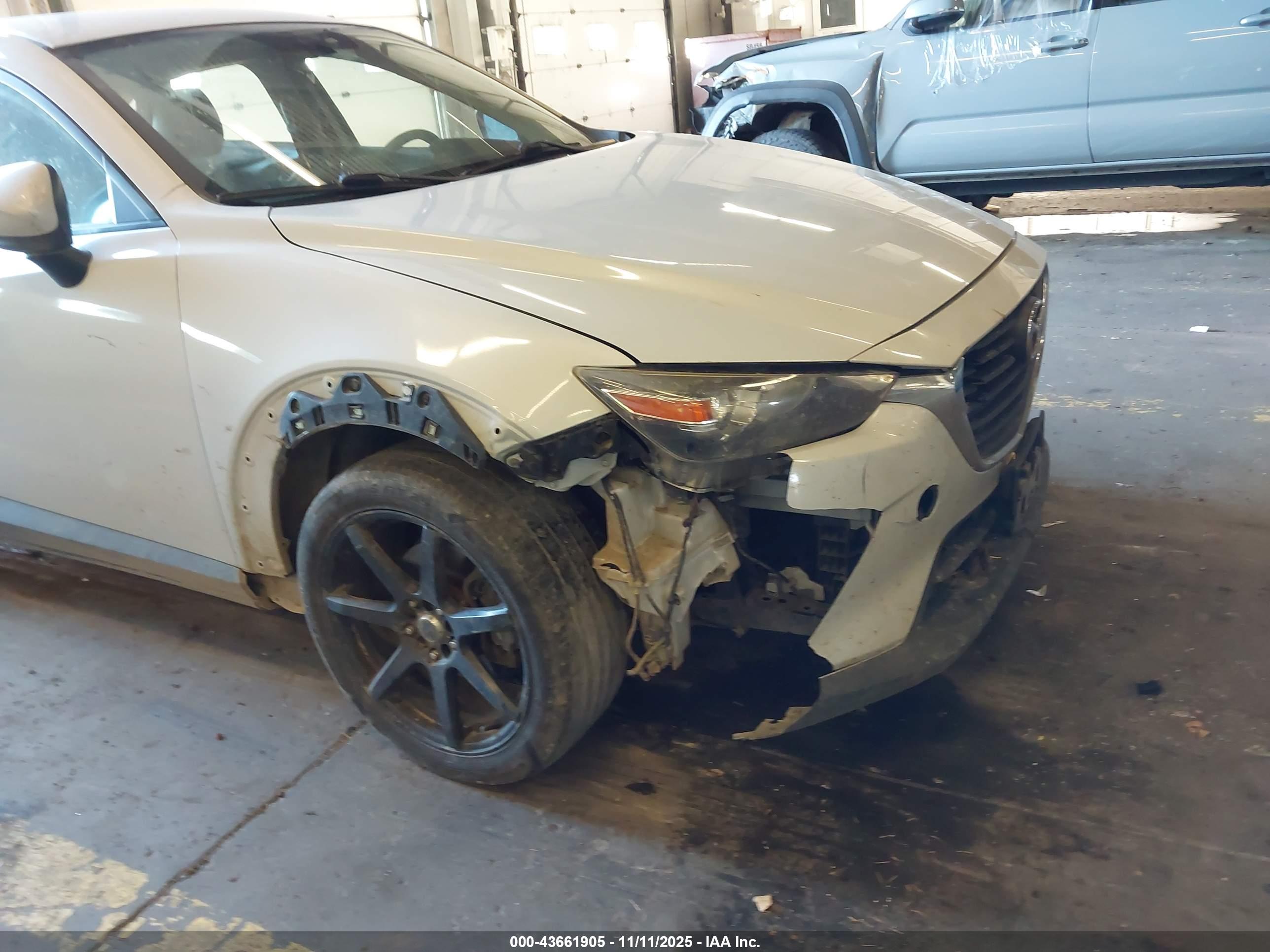 MAZDA CX-3 image 6