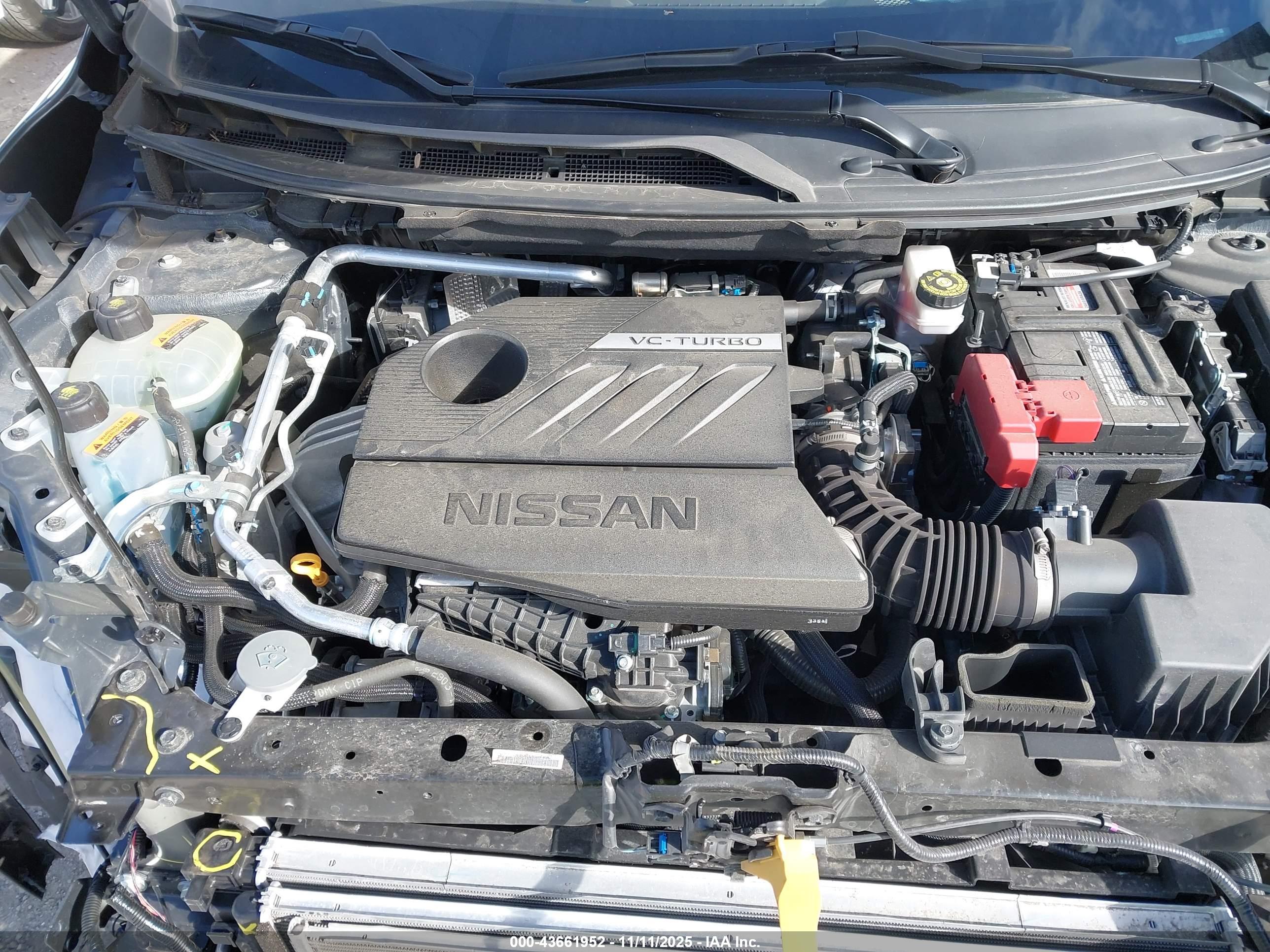 NISSAN ROGUE image 10