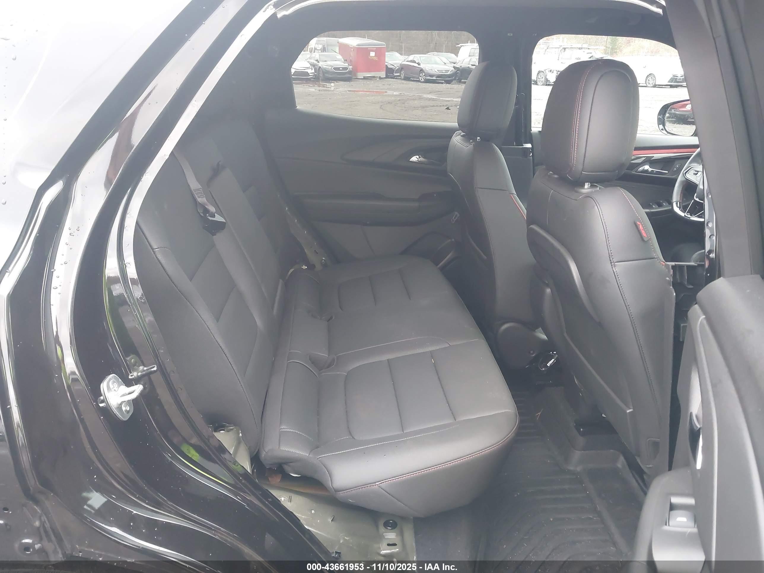 CHEVROLET TRAILBLAZER image 8