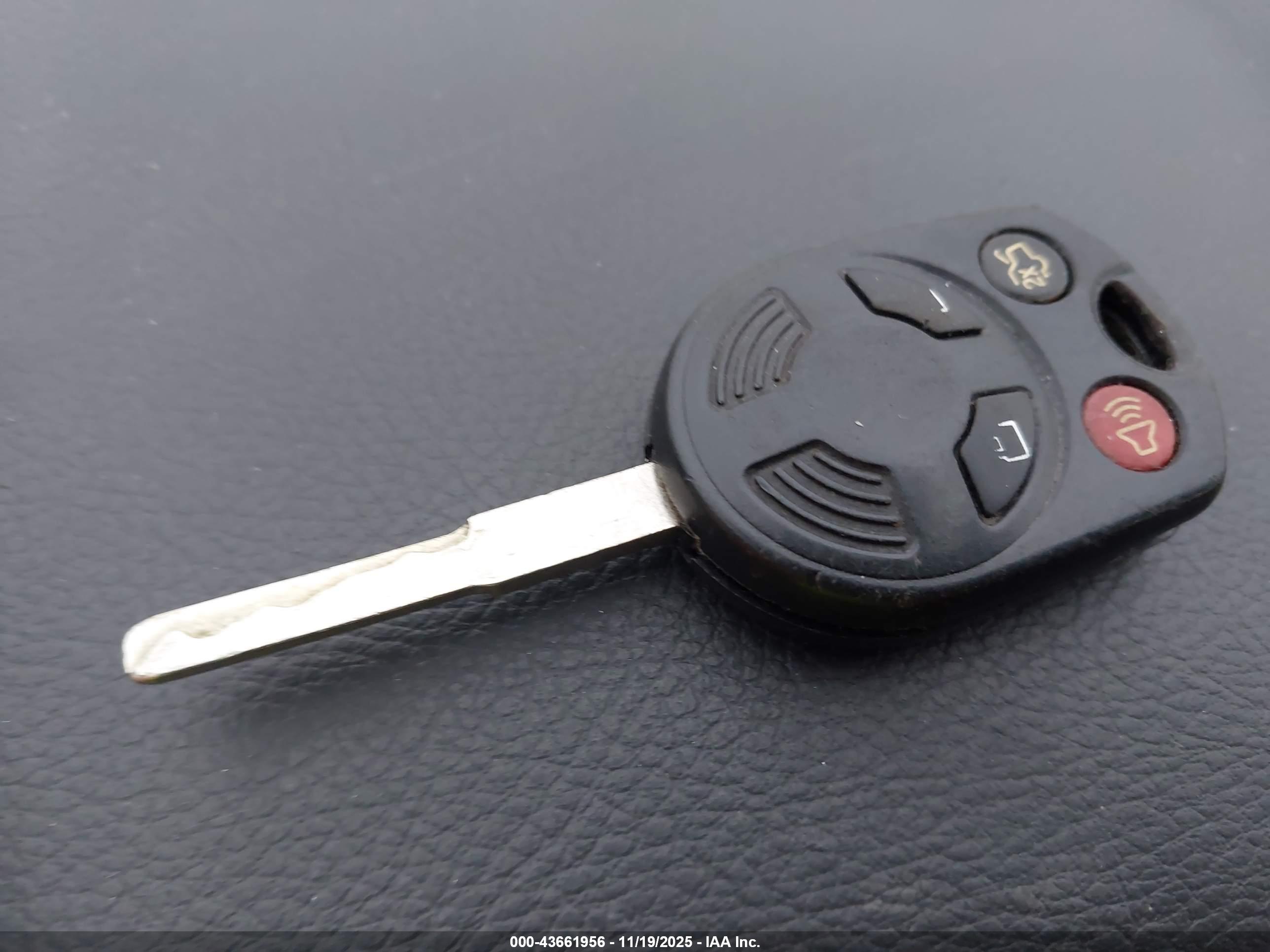 FORD FOCUS image 11