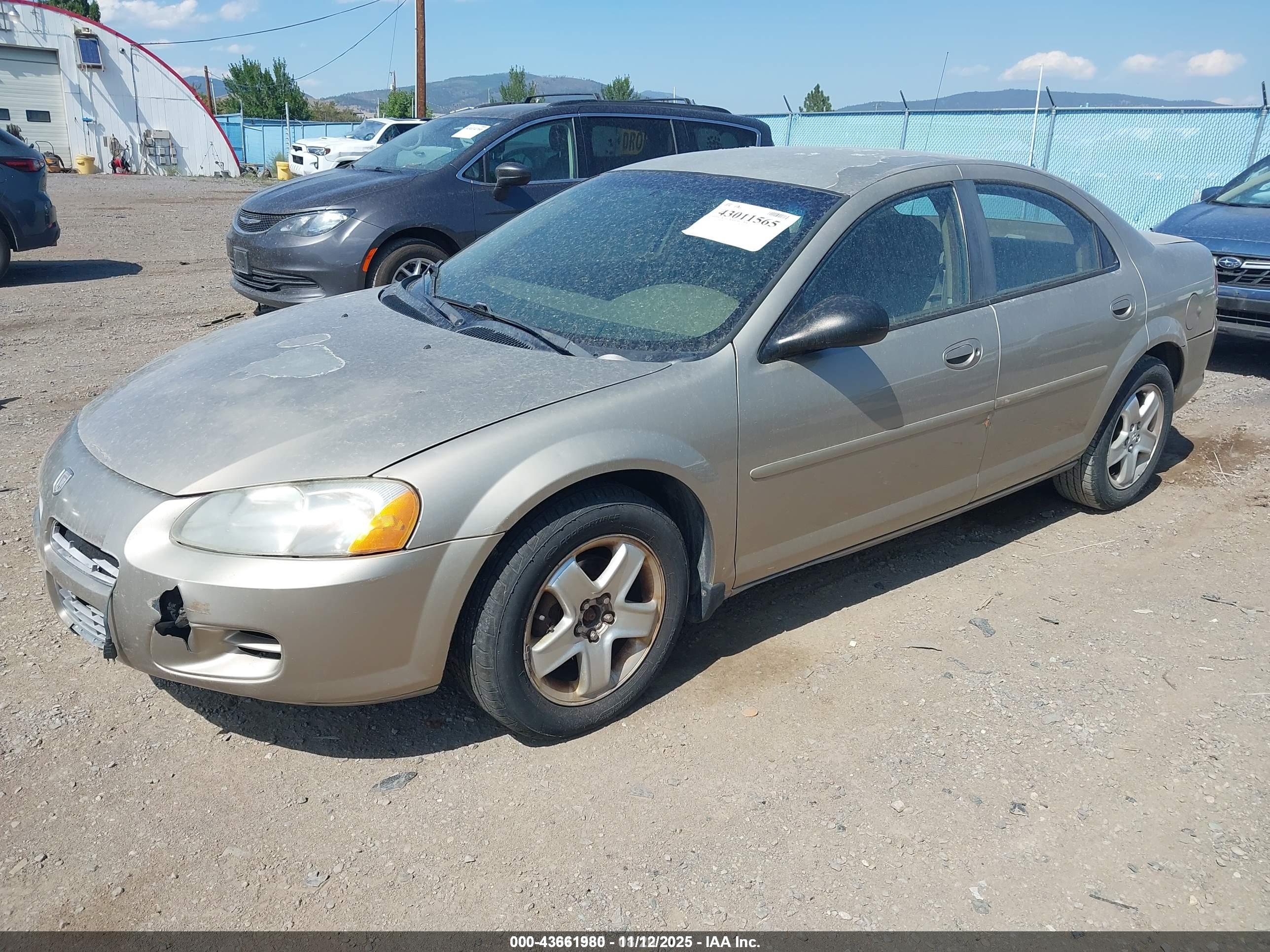 DODGE STRATUS image 2