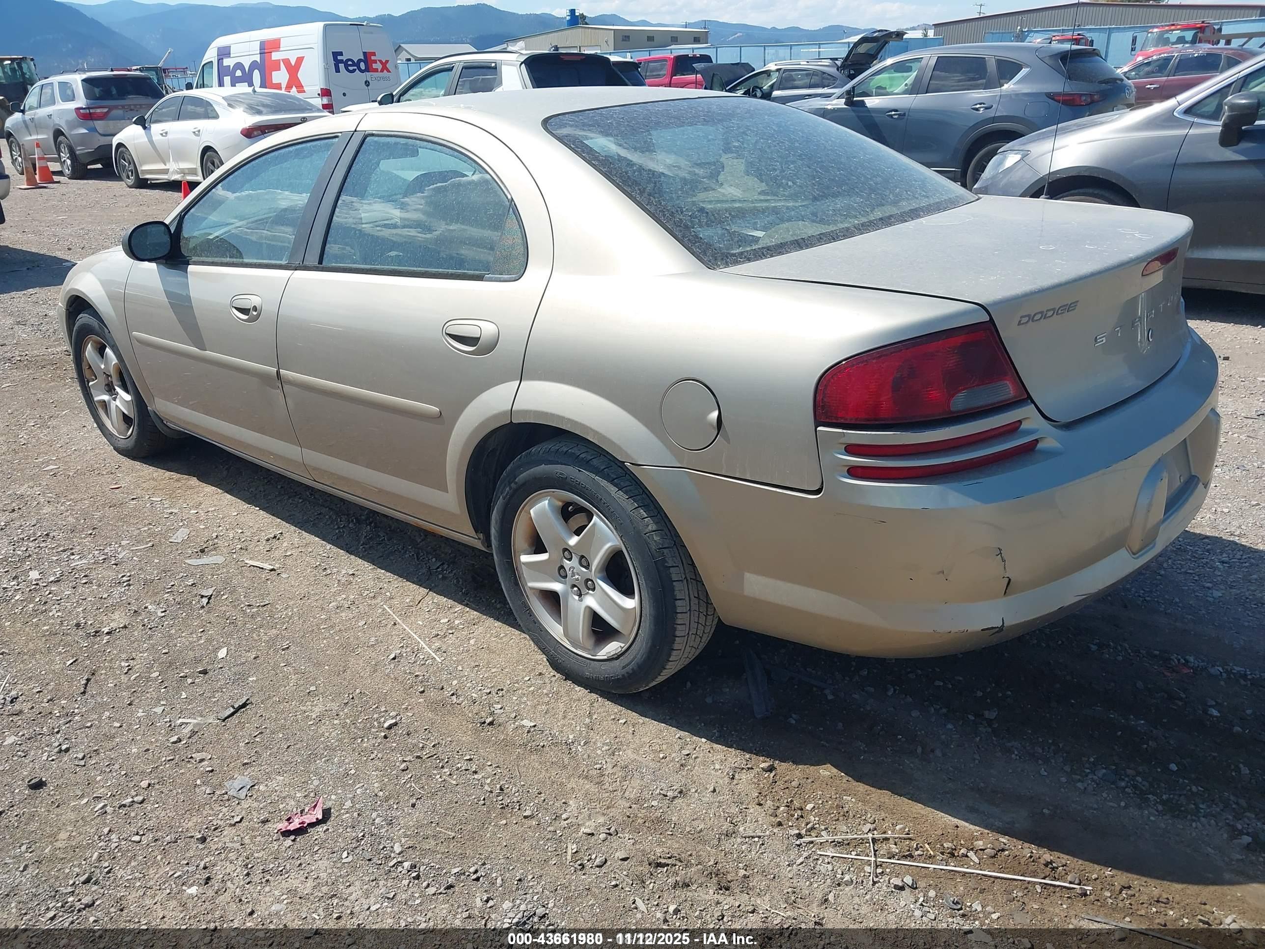 DODGE STRATUS image 3