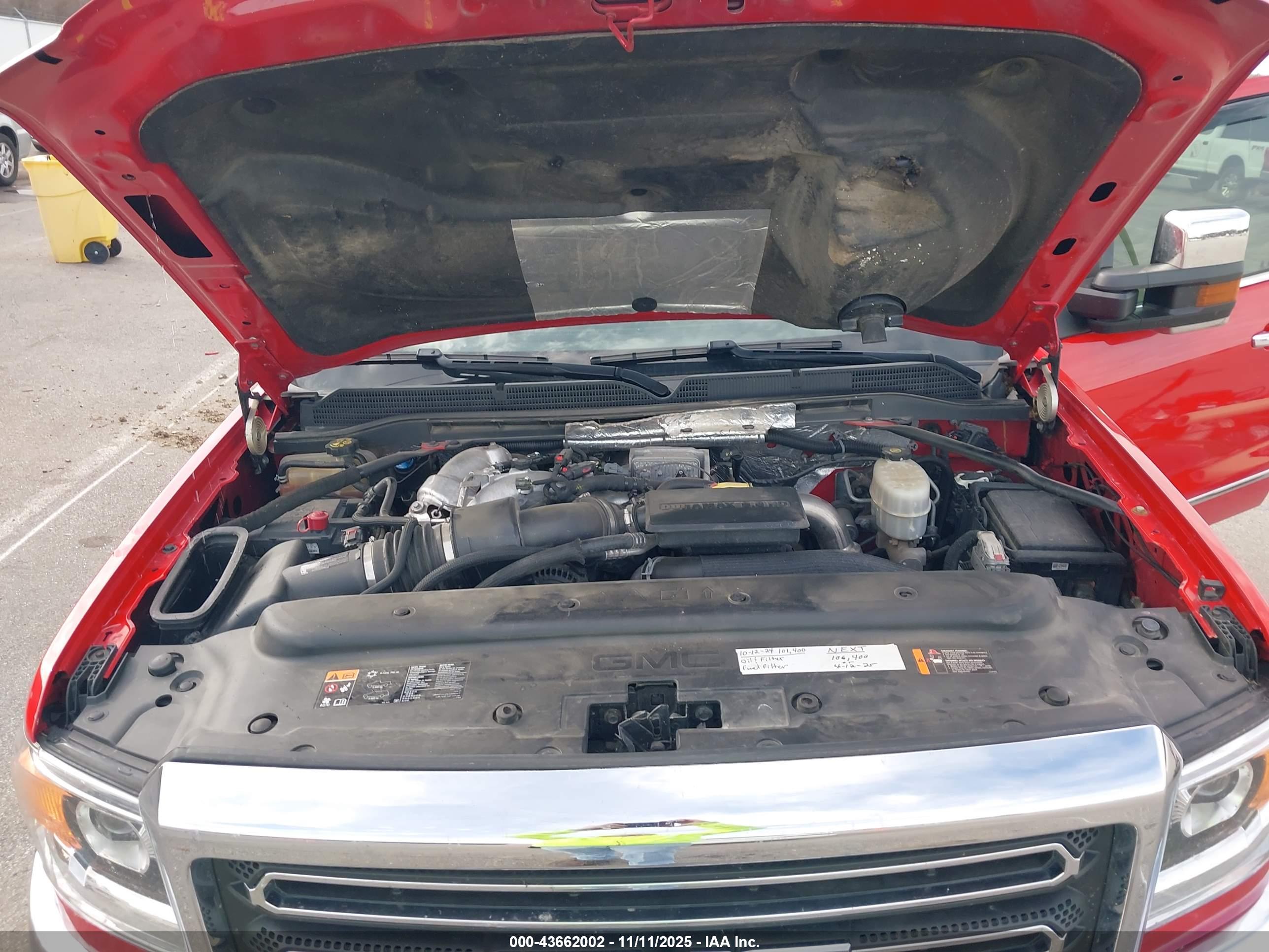 GMC SIERRA image 10