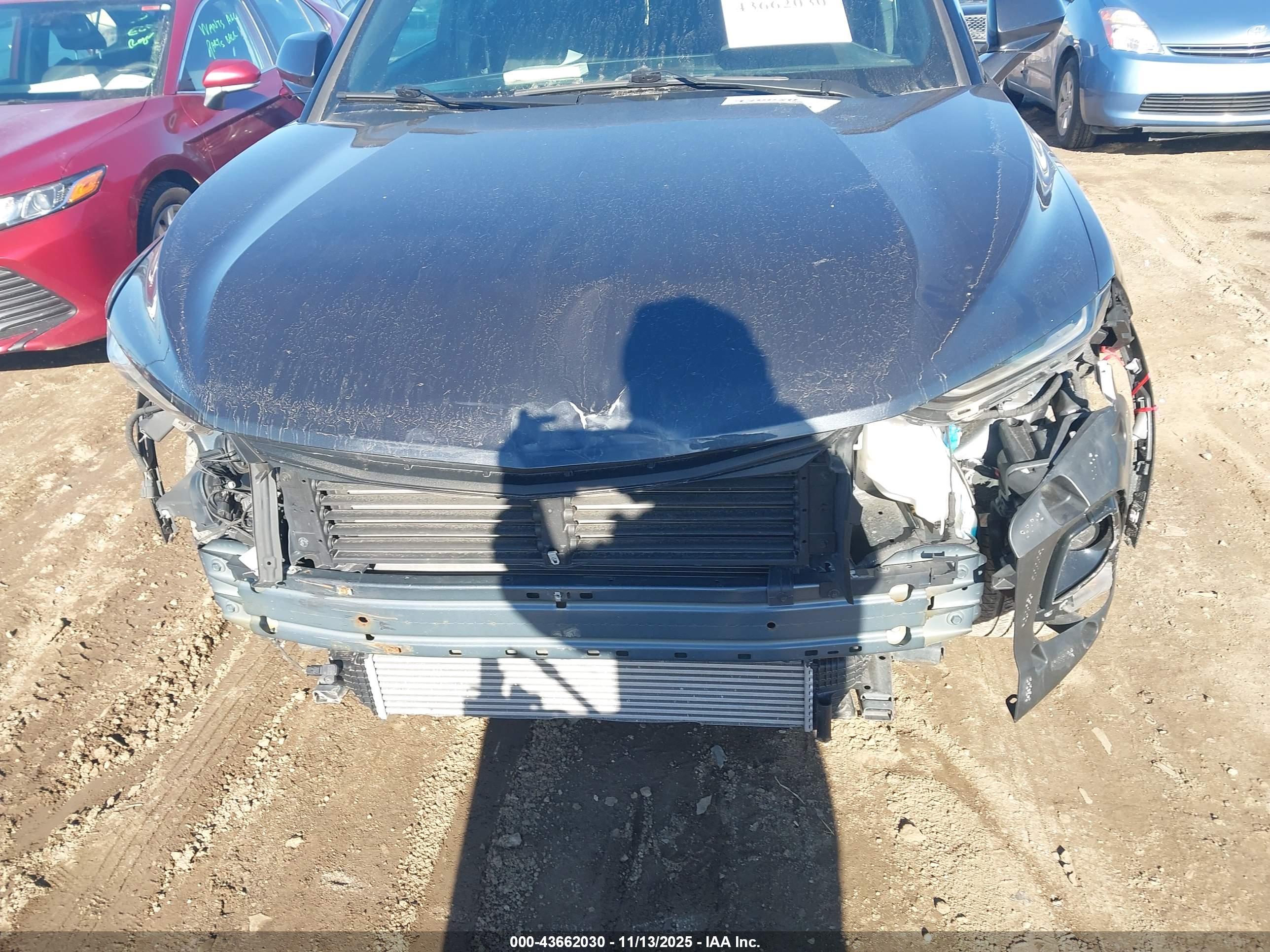 CHEVROLET BLAZER image 6