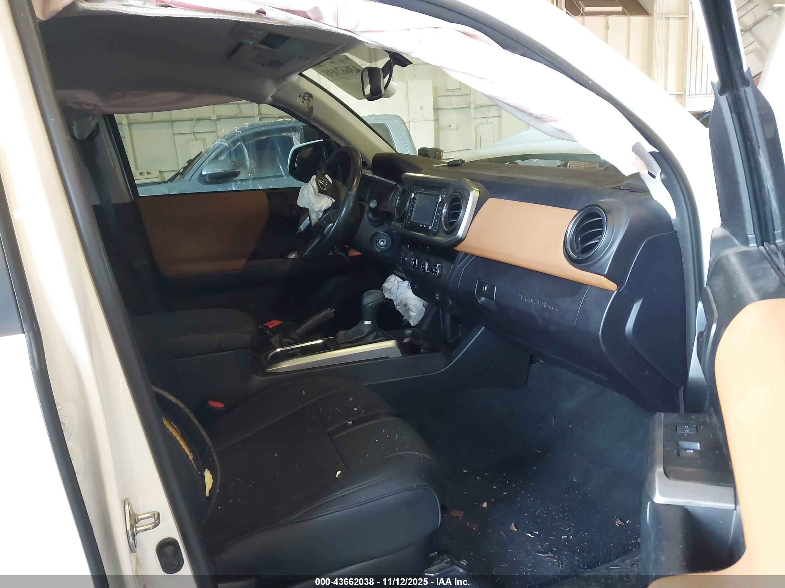 TOYOTA TACOMA image 5