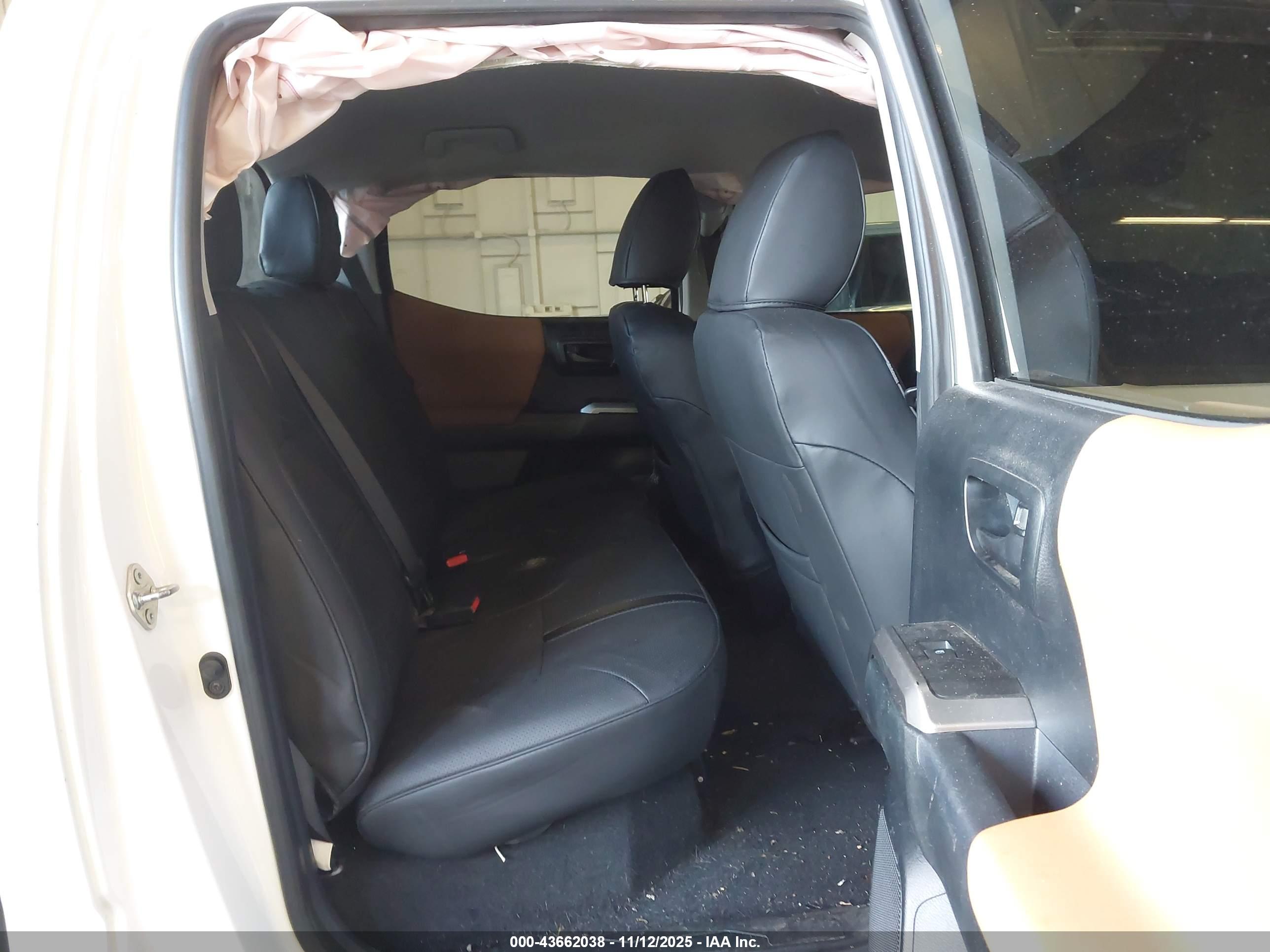 TOYOTA TACOMA image 8