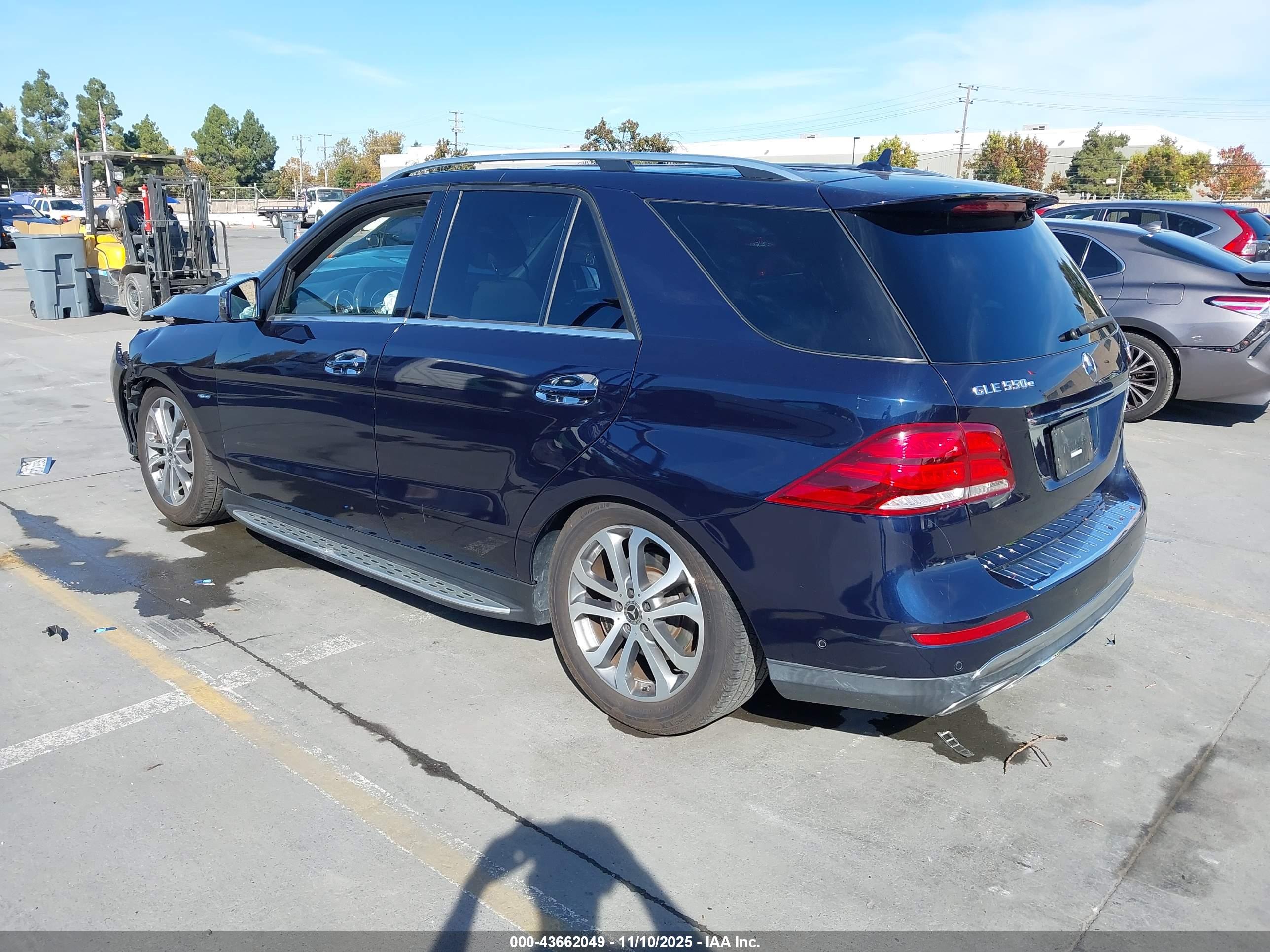 MERCEDES-BENZ GLE image 3