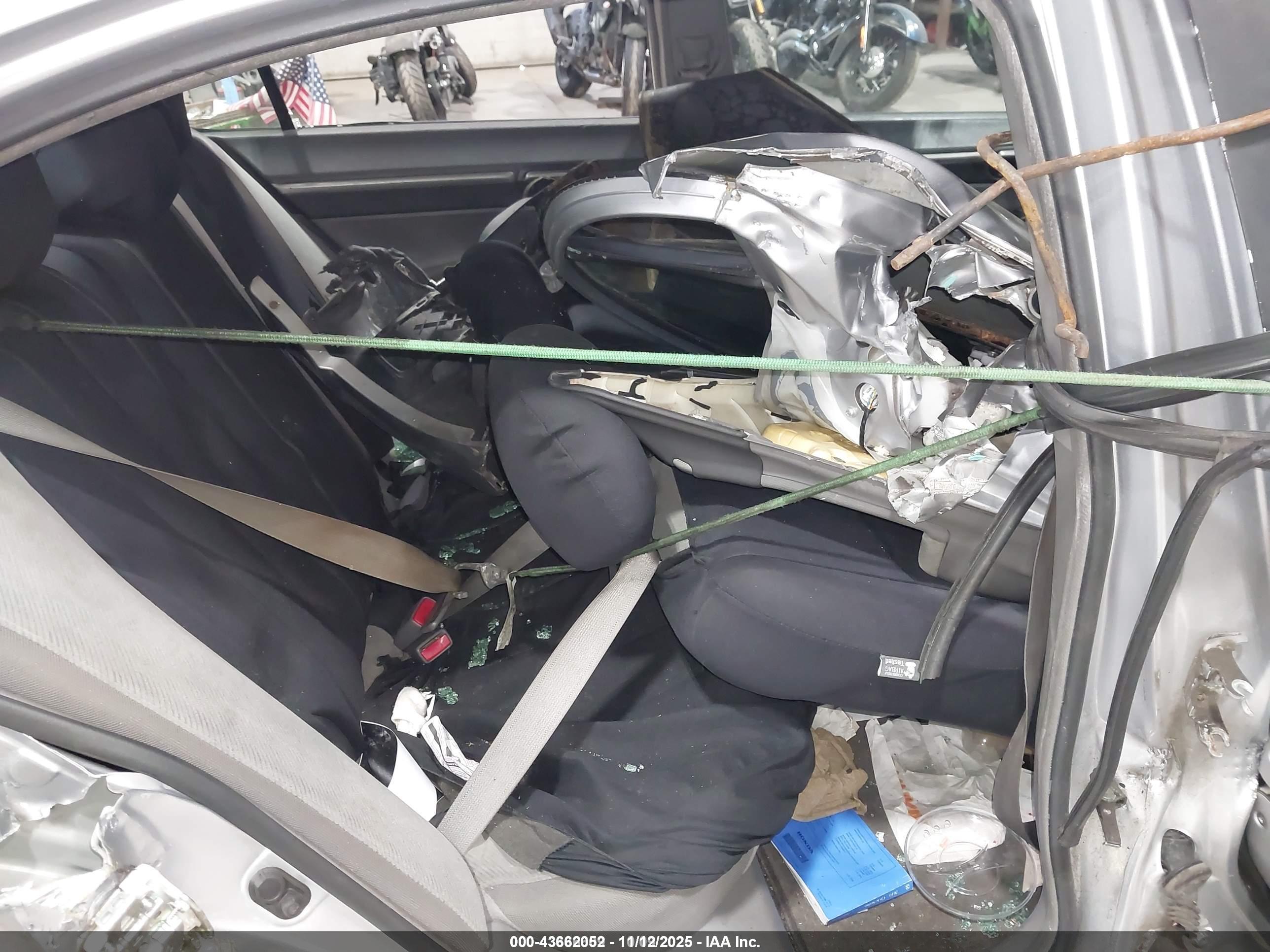 HONDA CIVIC image 8