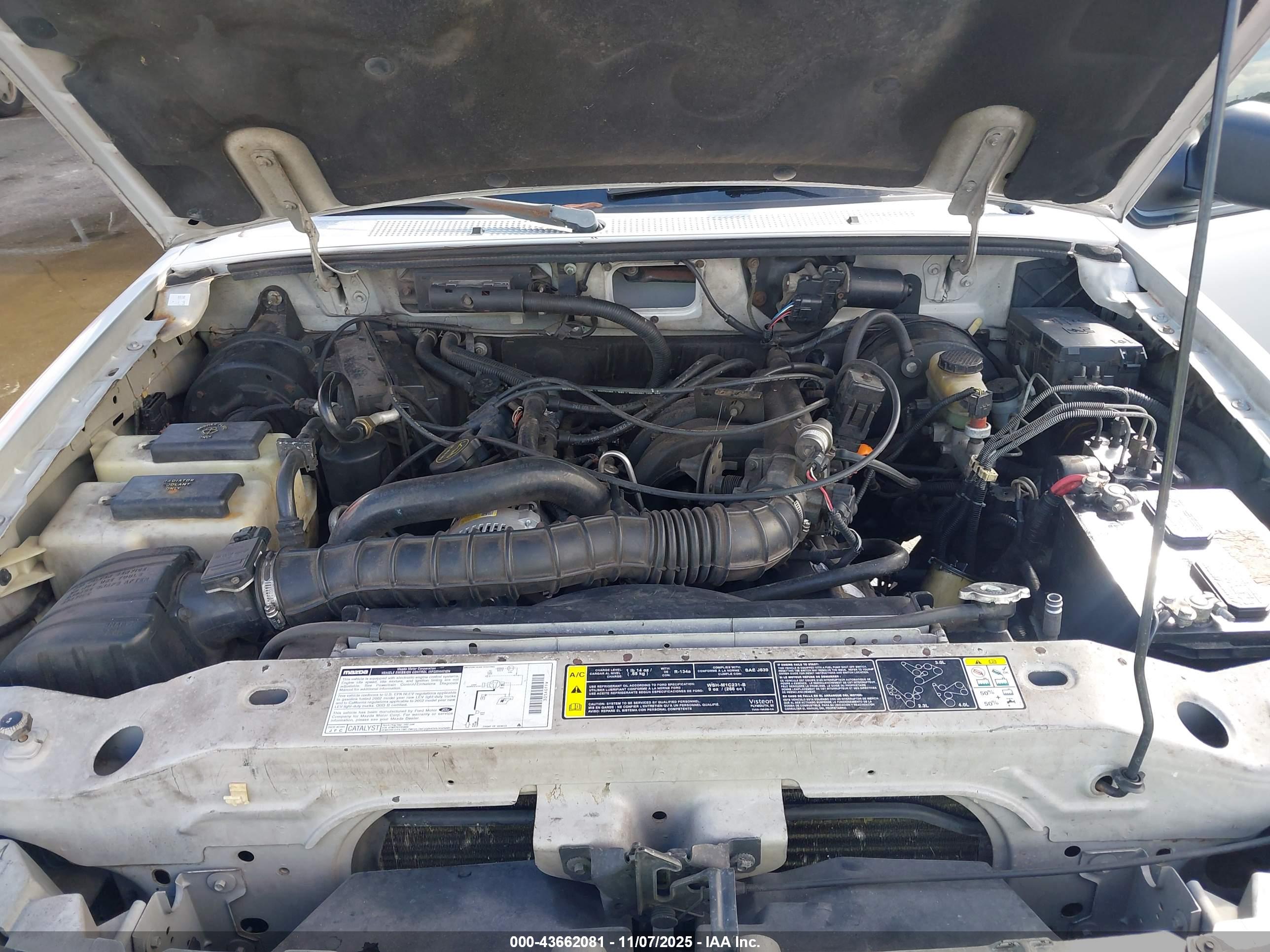 MAZDA B3000 image 10