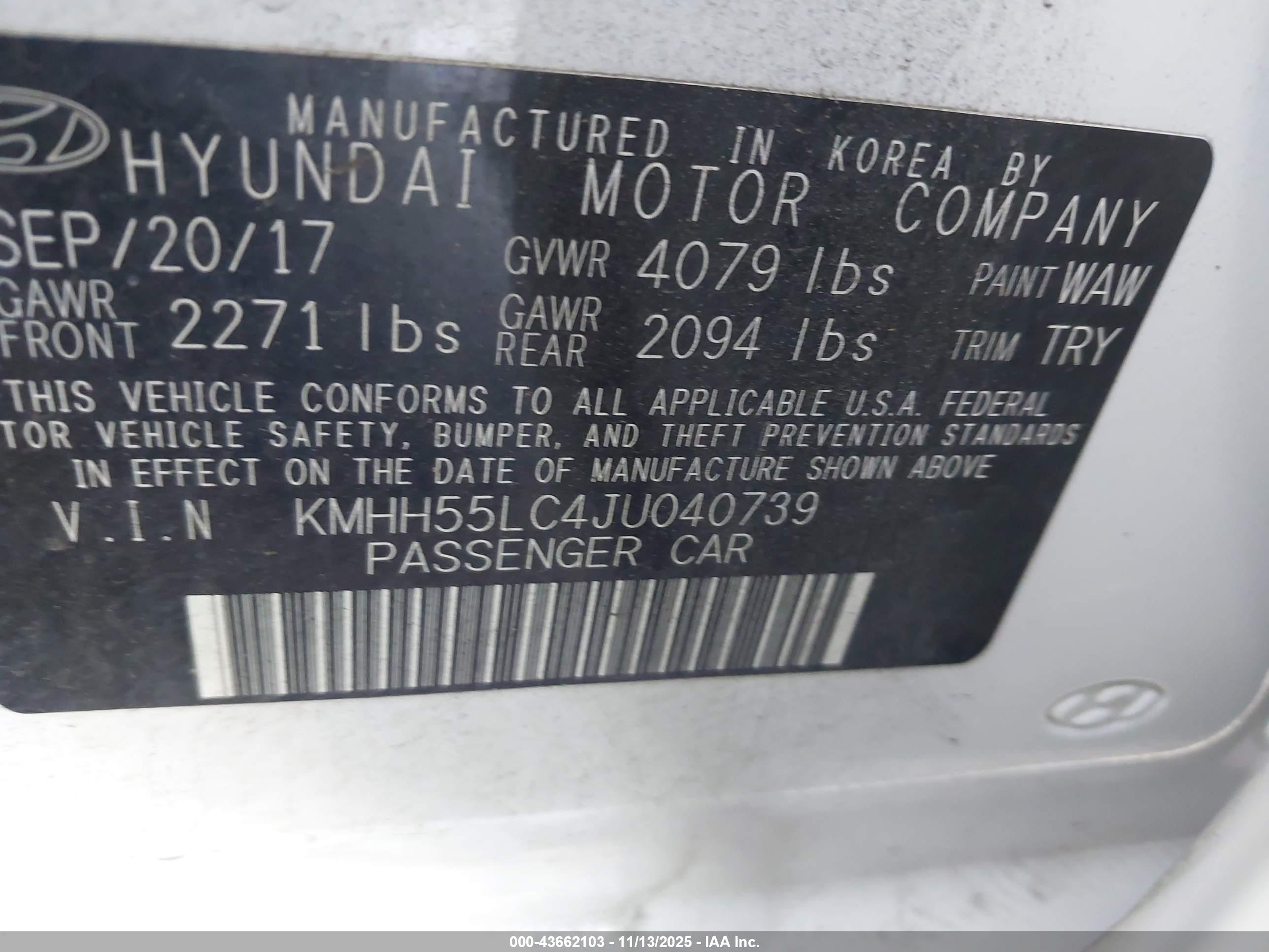 HYUNDAI ELANTRA image 9
