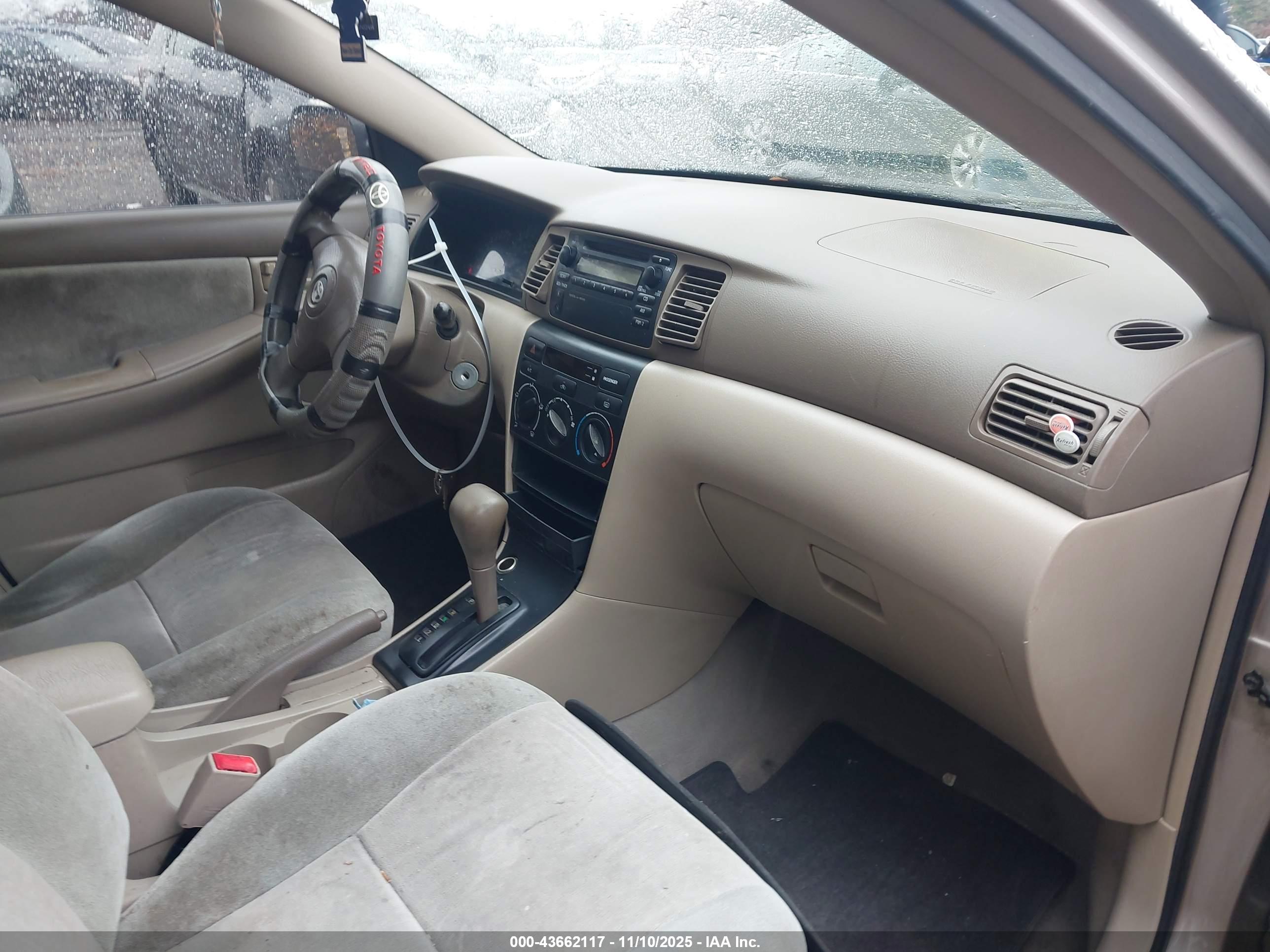 TOYOTA COROLLA image 5