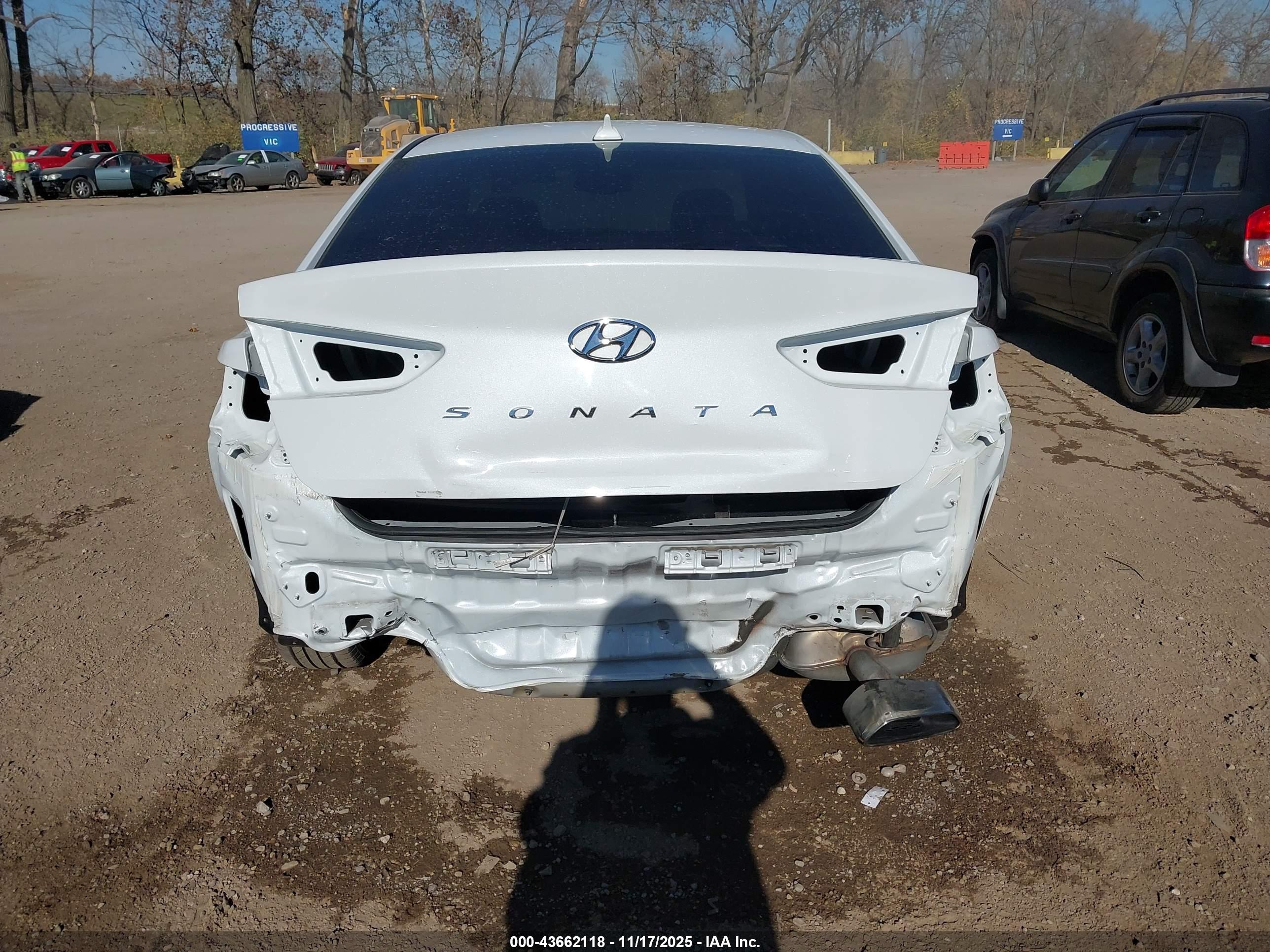 HYUNDAI SONATA image 6