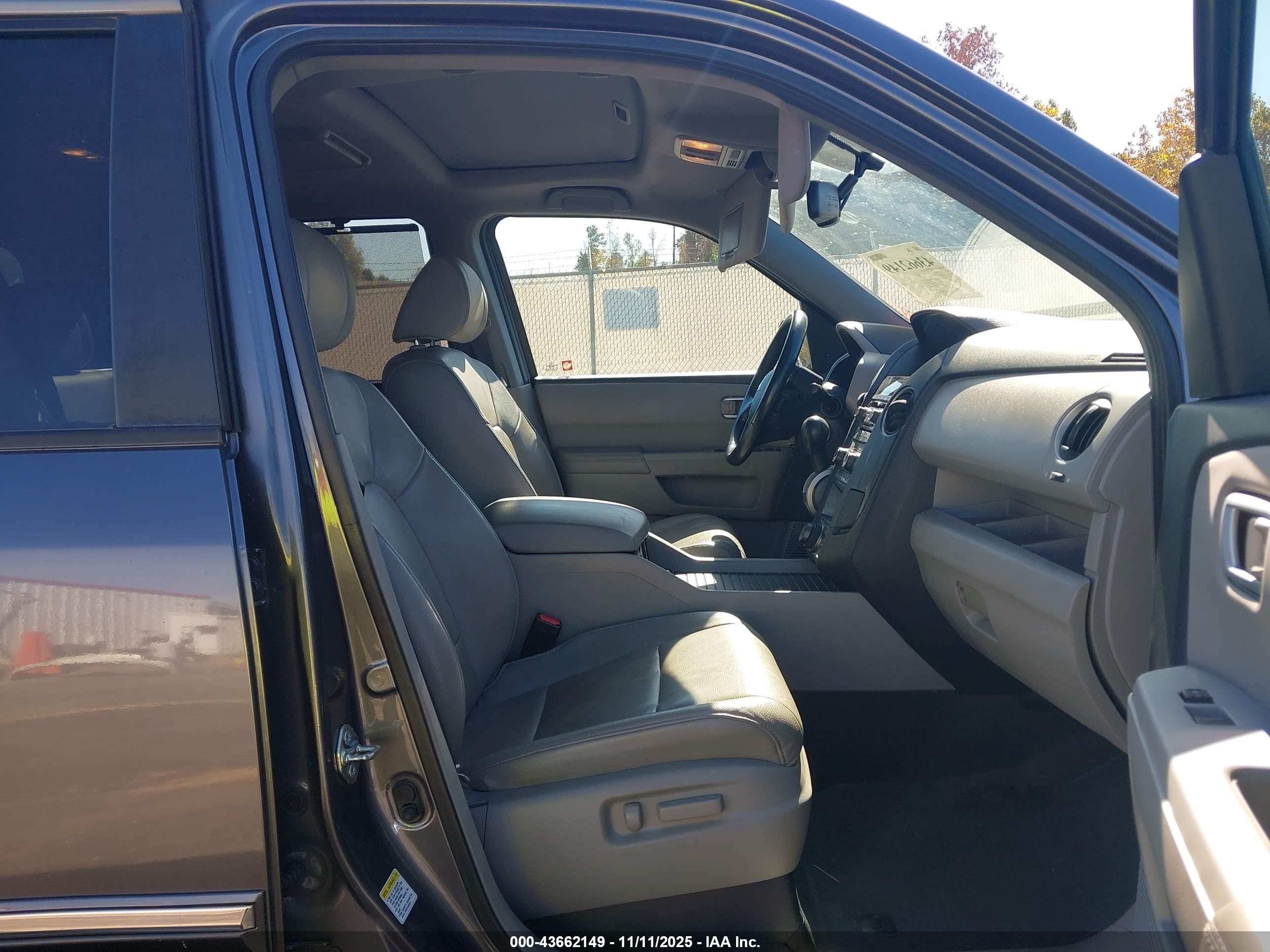 HONDA PILOT image 5