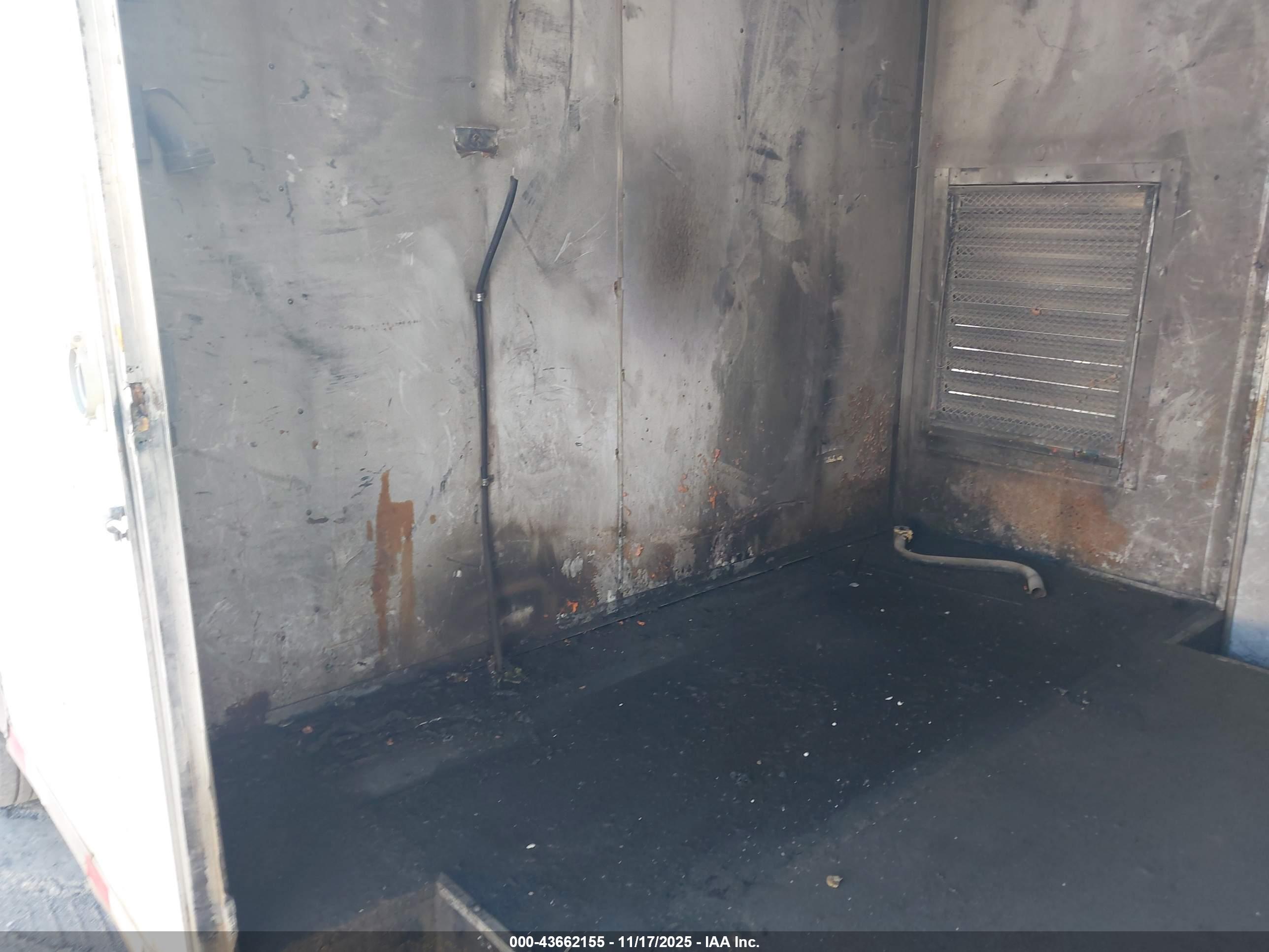 HOMESTEADER TRAILER image 8
