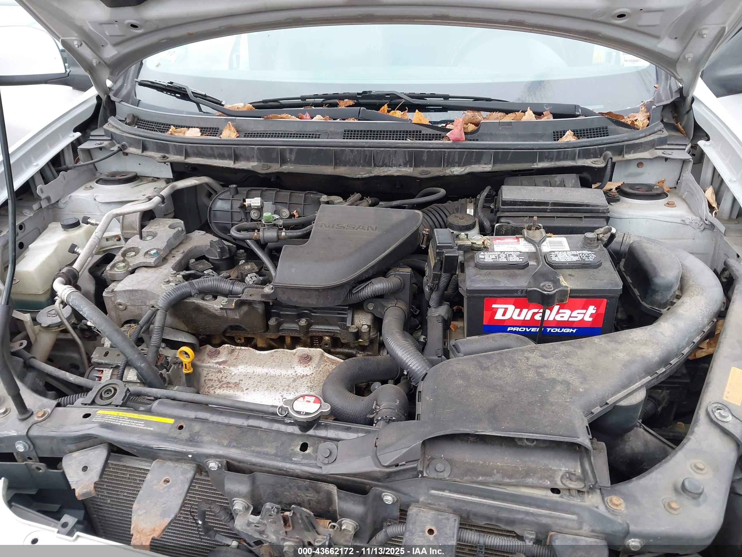 NISSAN ROGUE image 10
