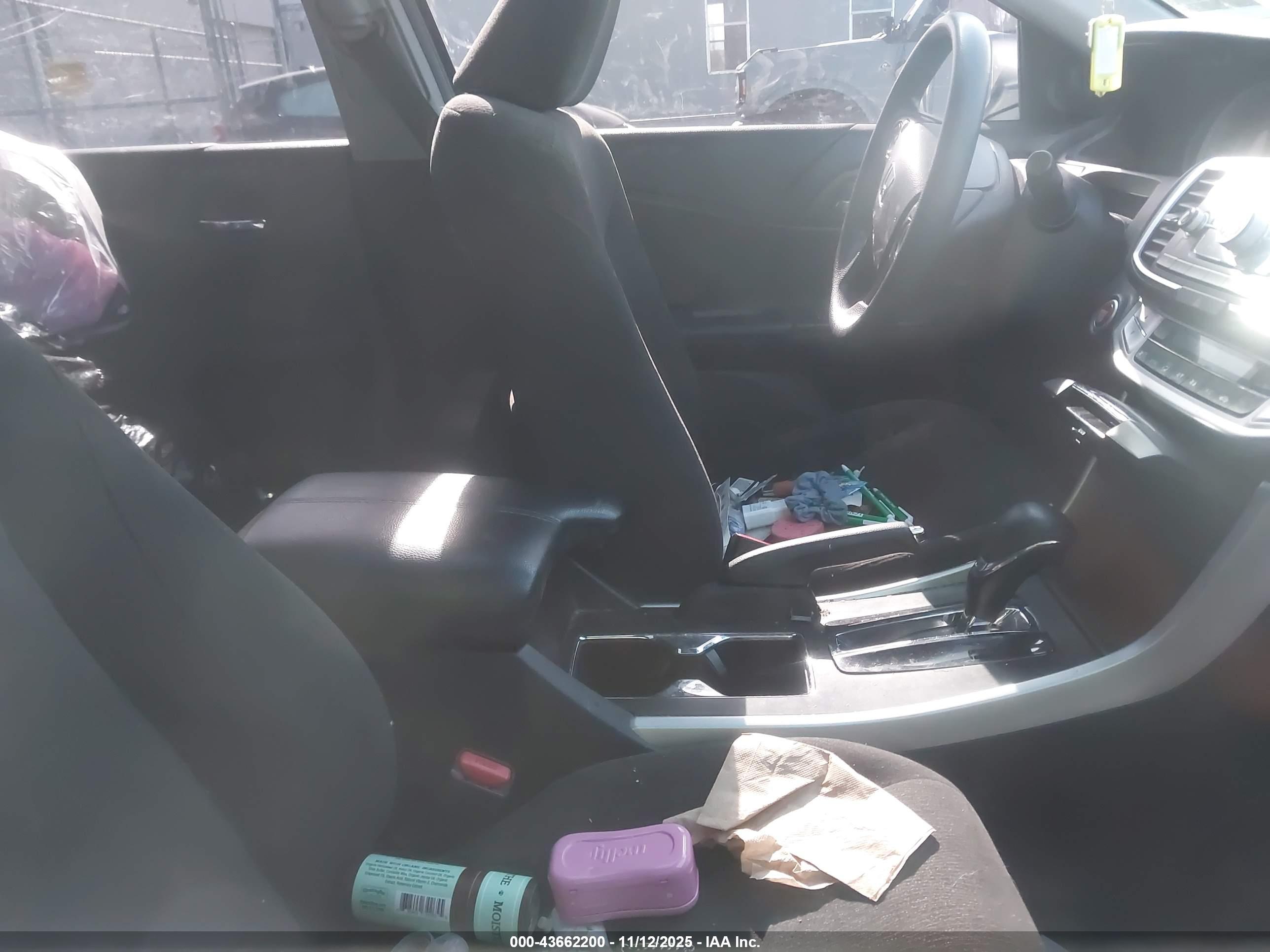 HONDA ACCORD image 5