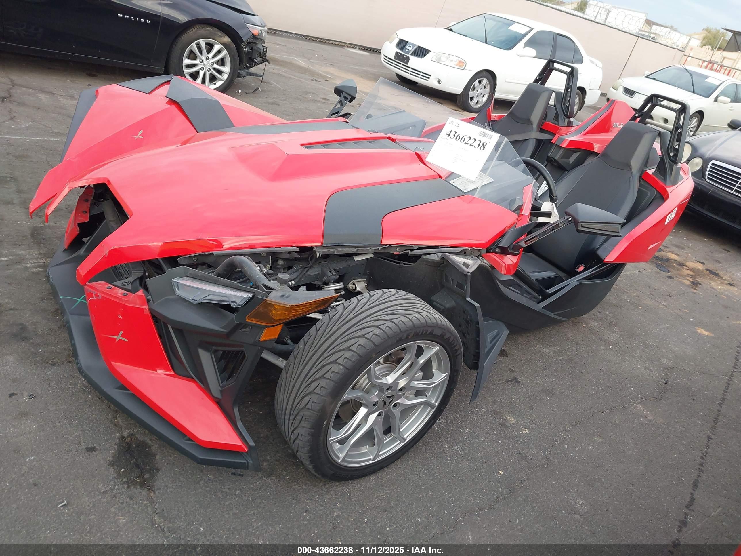 POLARIS SLINGSHOT image 2
