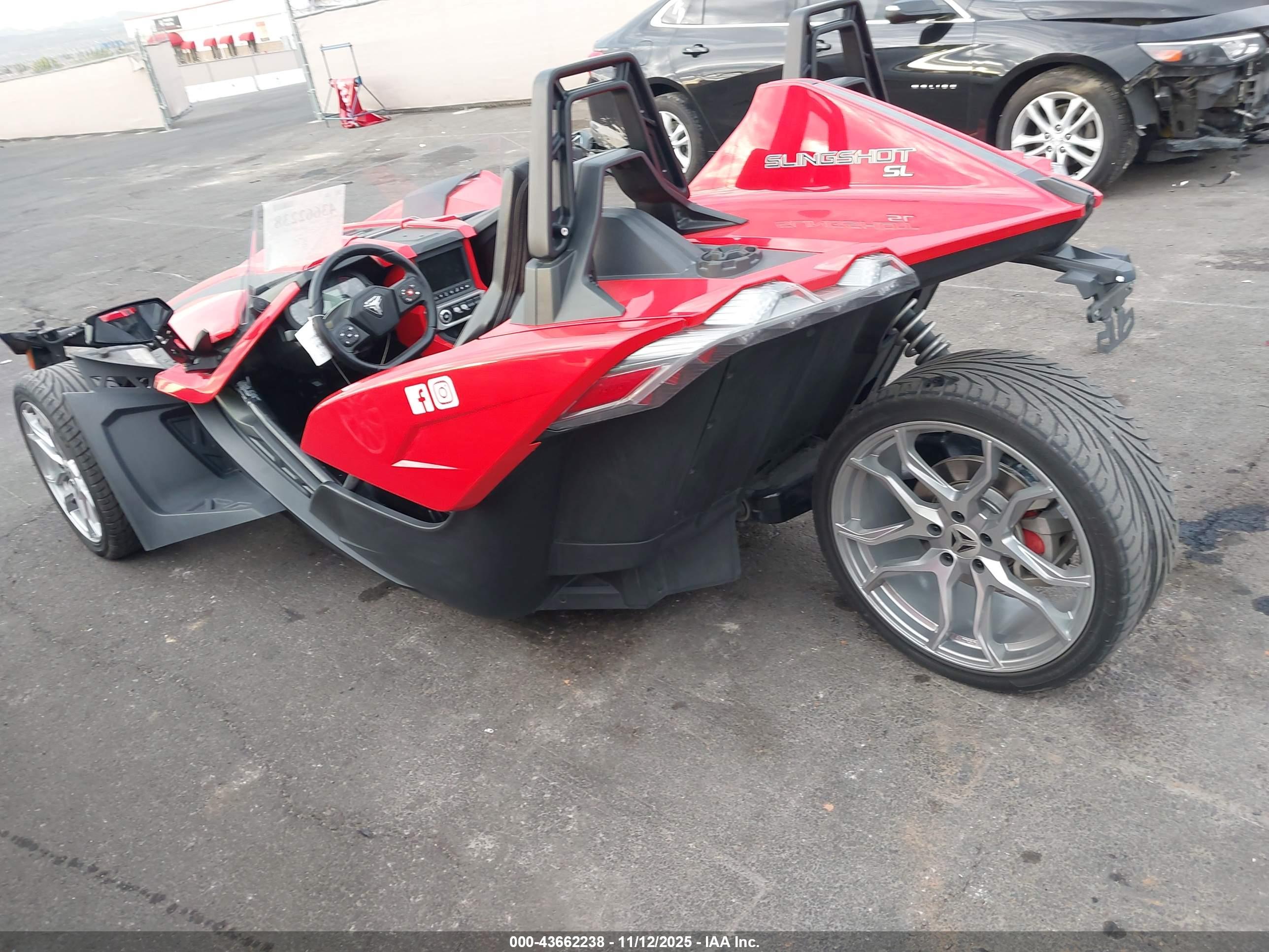 POLARIS SLINGSHOT image 3