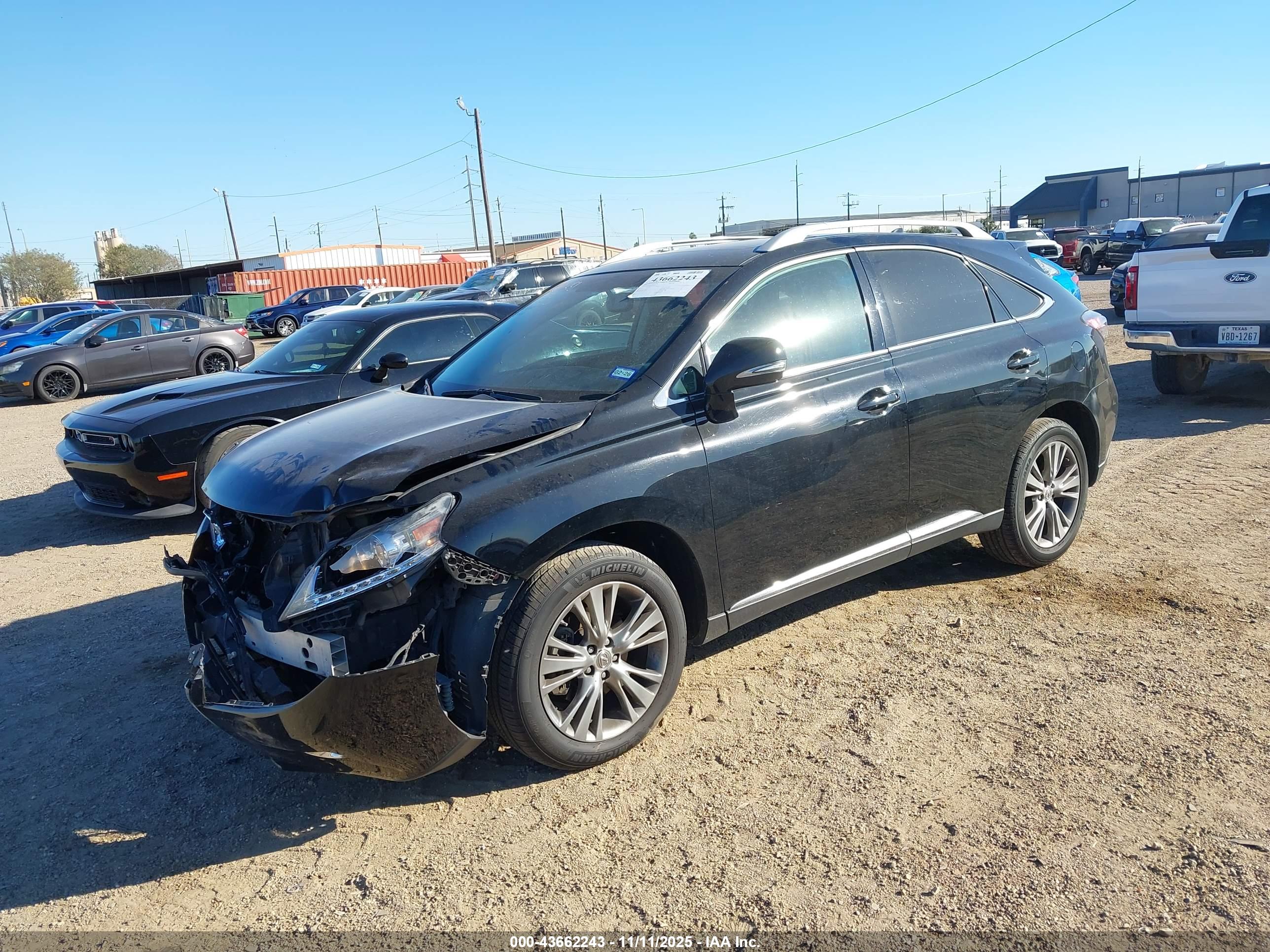 LEXUS RX image 2