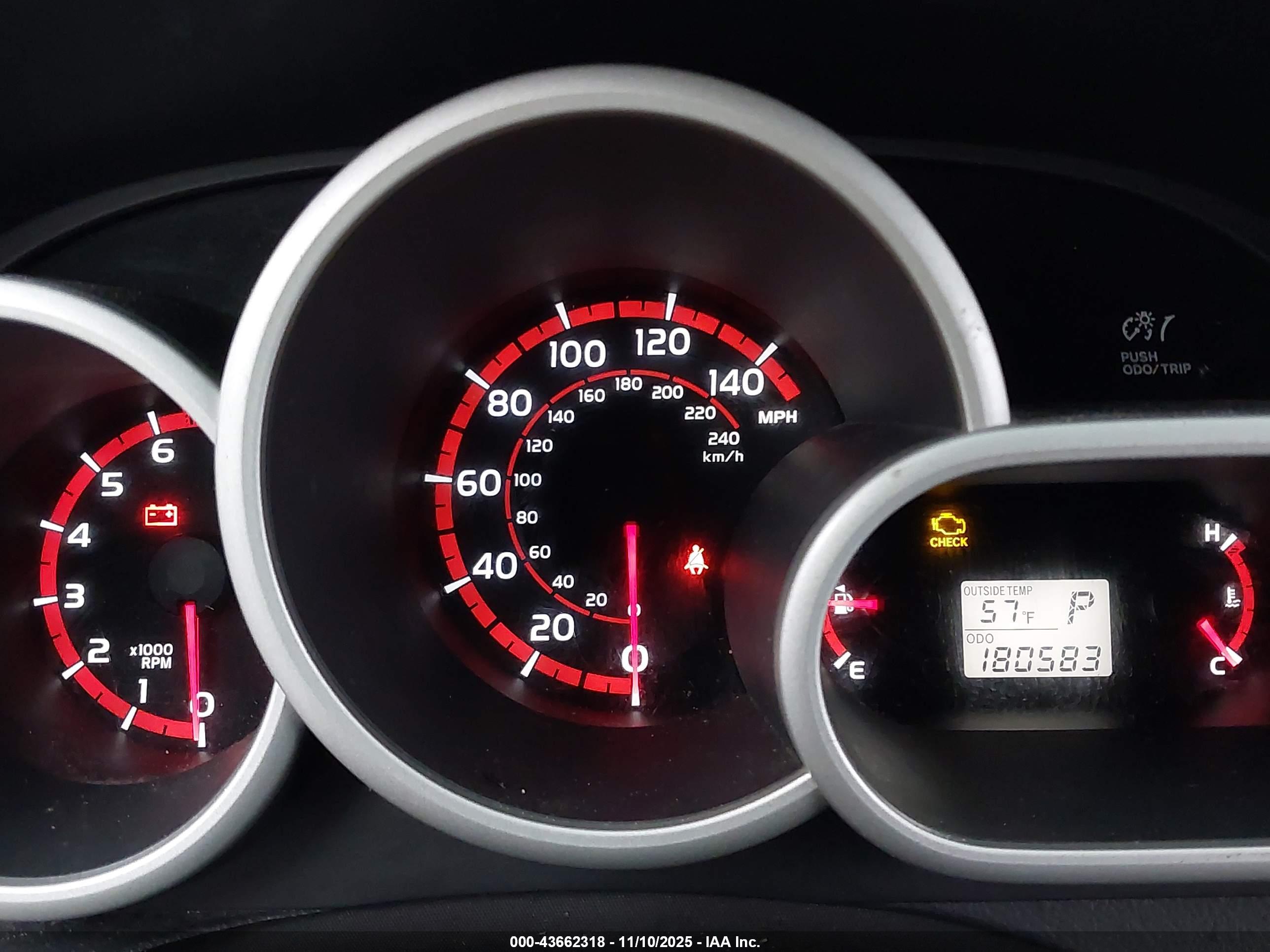 TOYOTA MATRIX image 7