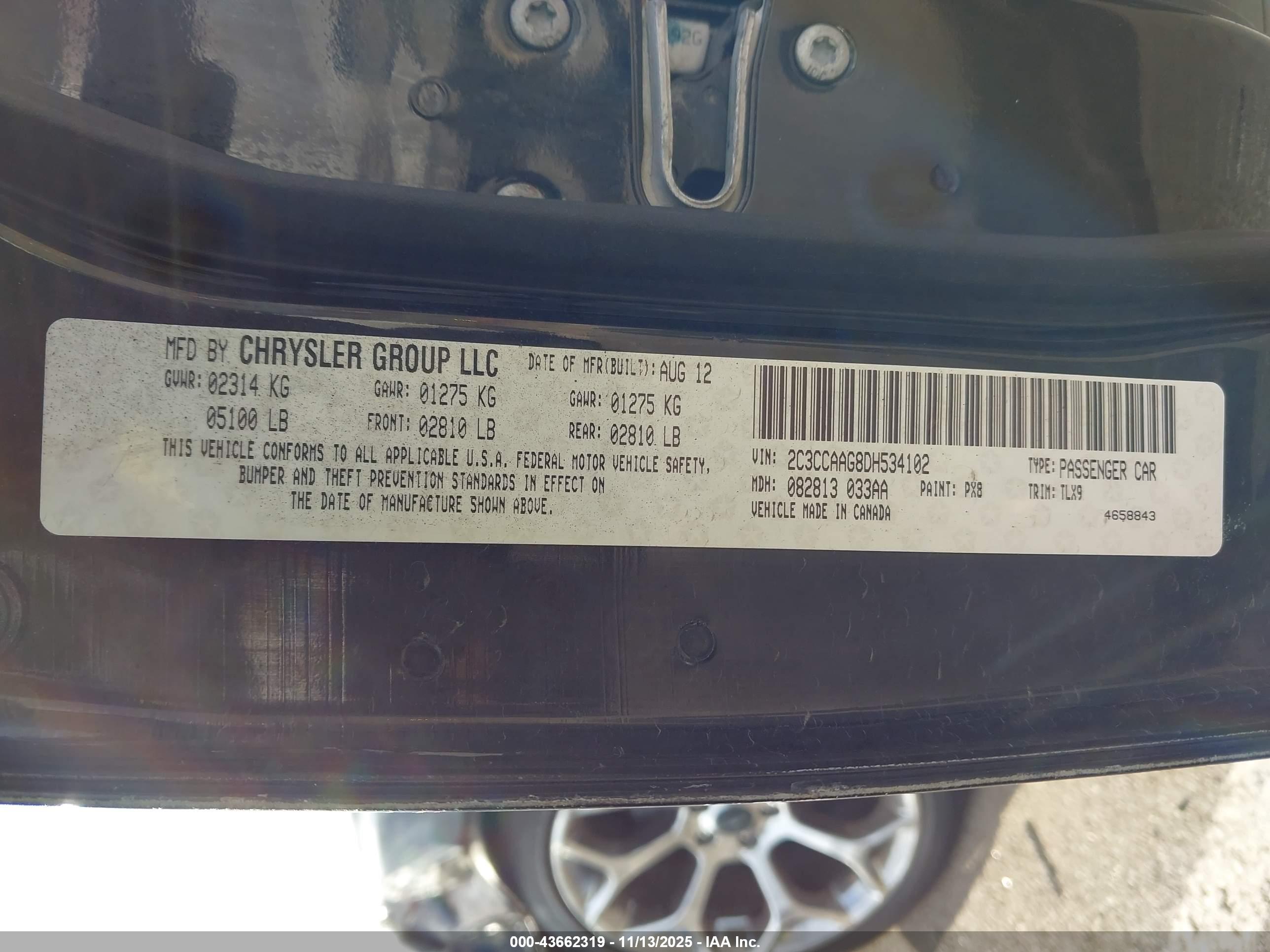 CHRYSLER 300 image 9