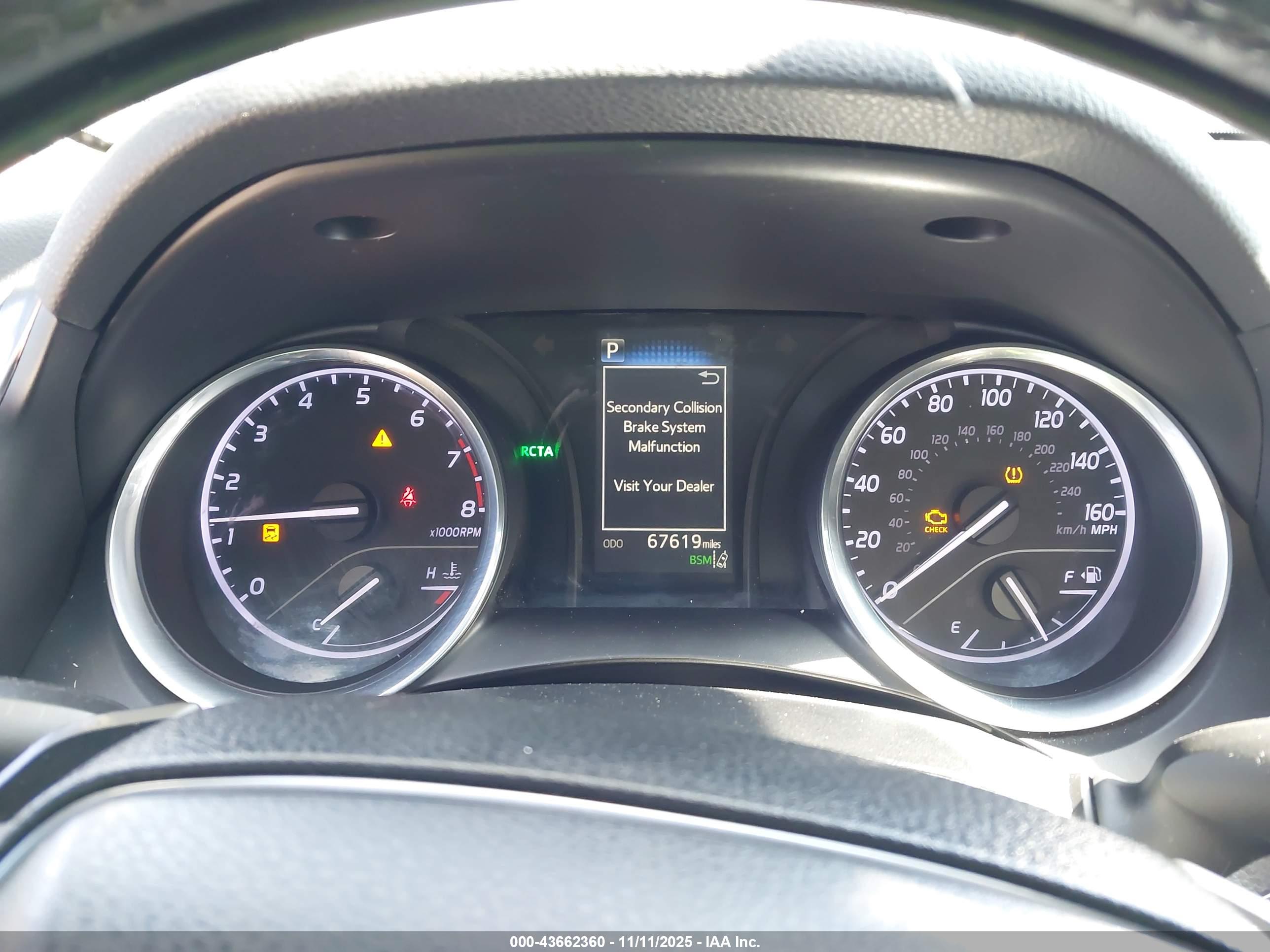 TOYOTA CAMRY image 7