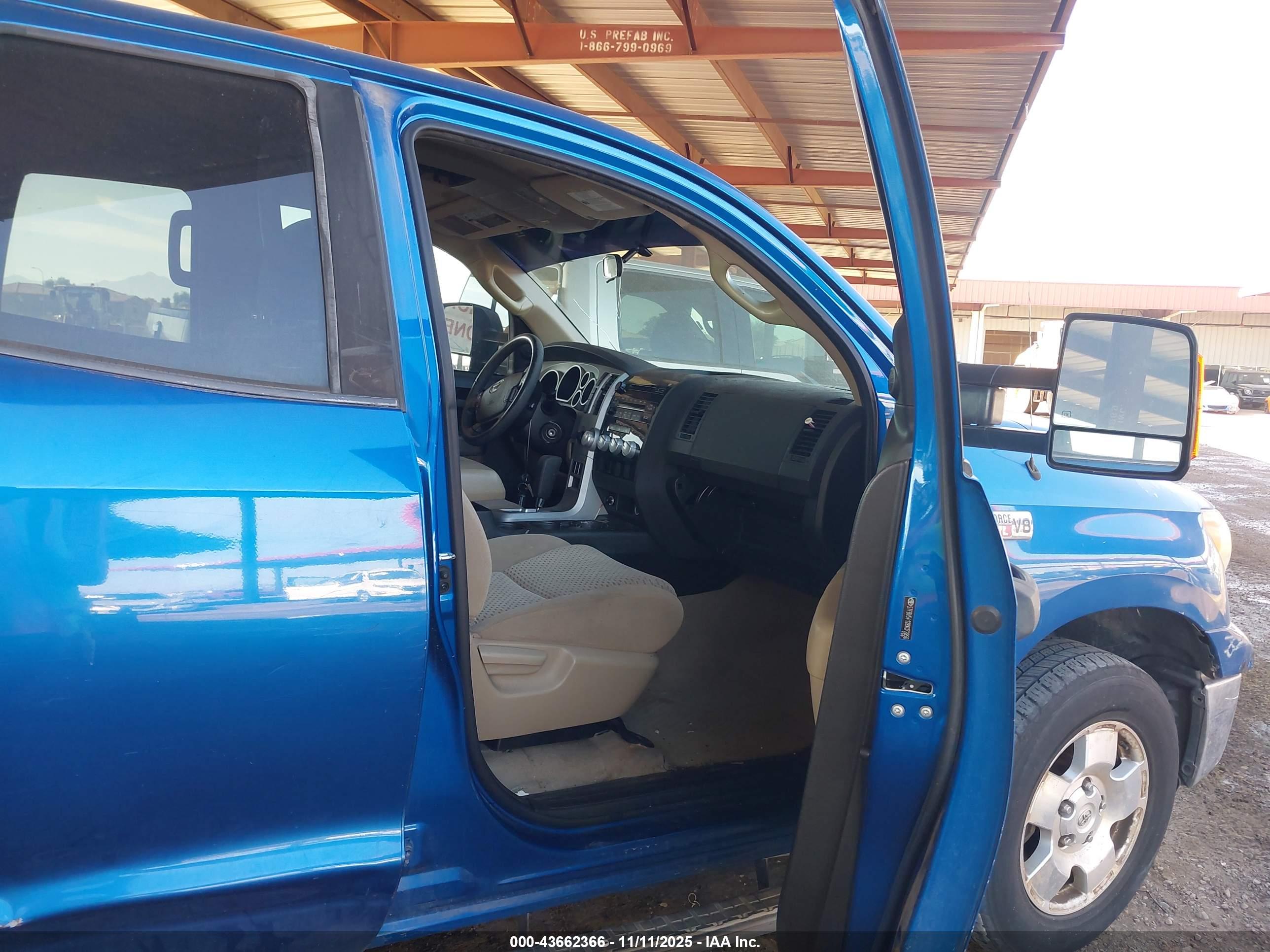 TOYOTA TUNDRA image 5