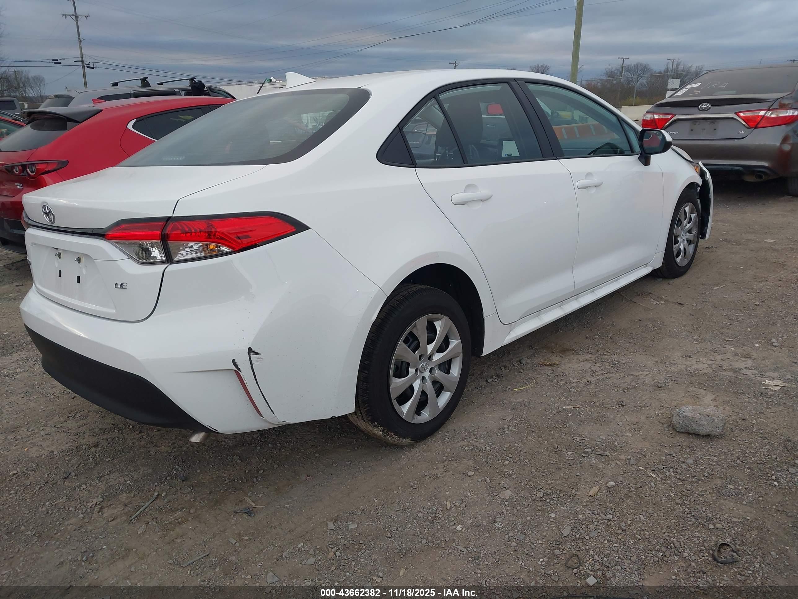 TOYOTA COROLLA image 4