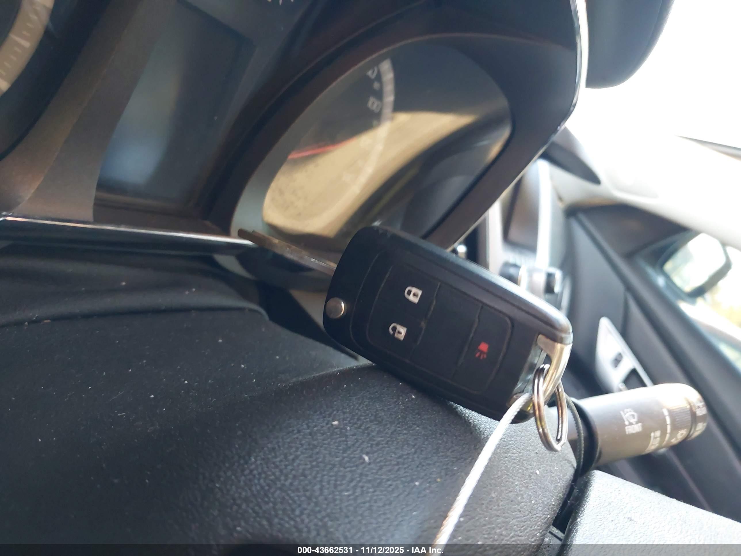 GMC TERRAIN image 11