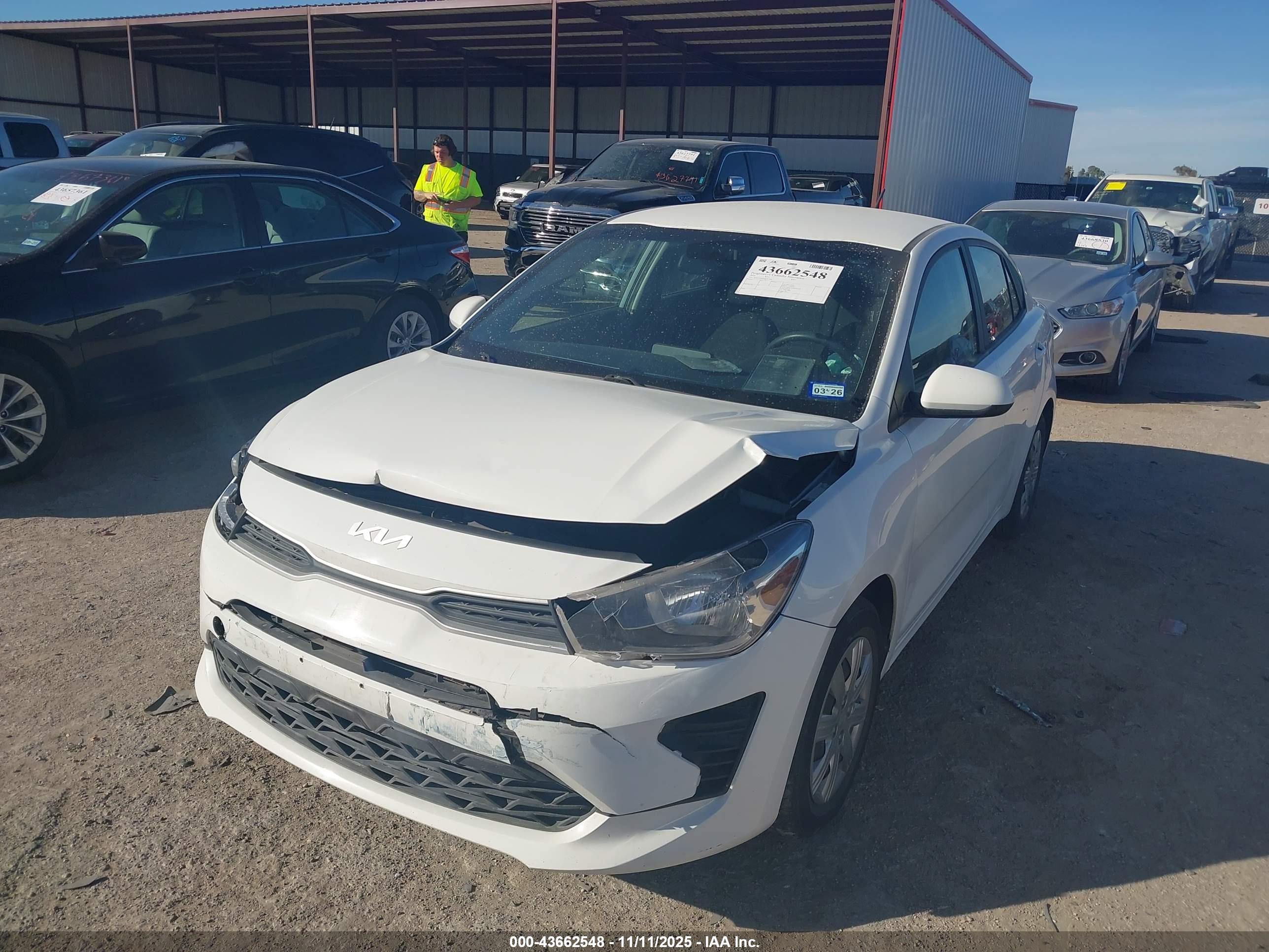 KIA RIO image 2