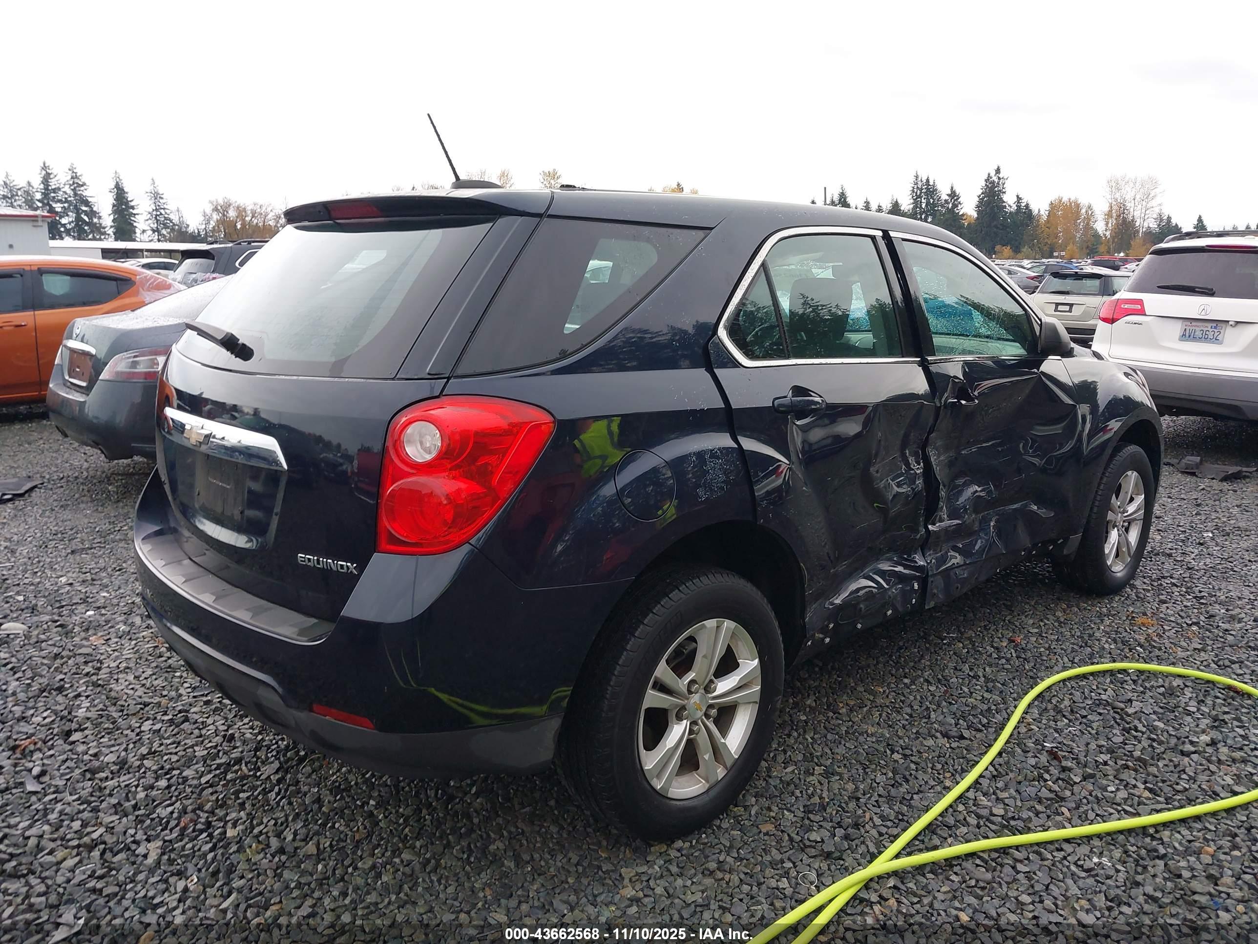CHEVROLET EQUINOX image 4