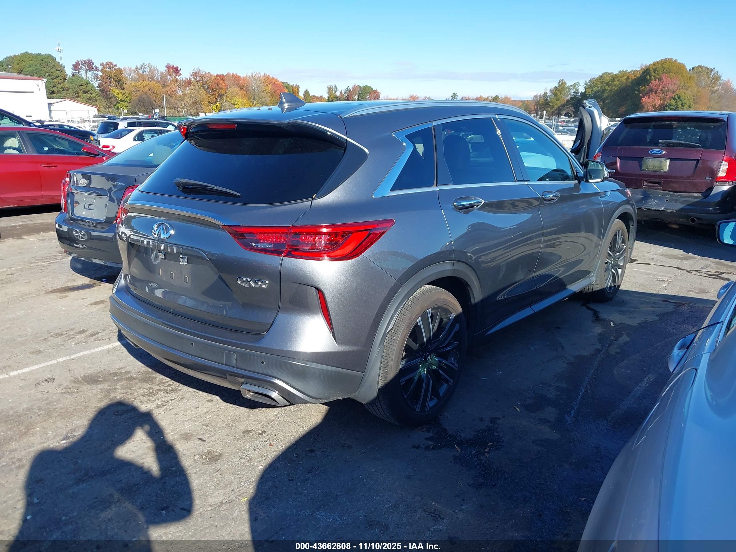 INFINITI QX50 image 4