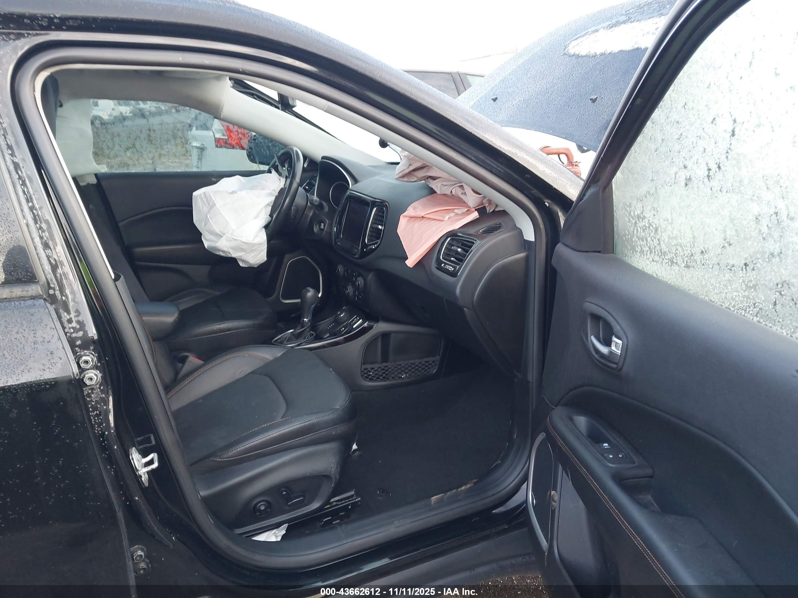 JEEP COMPASS image 5