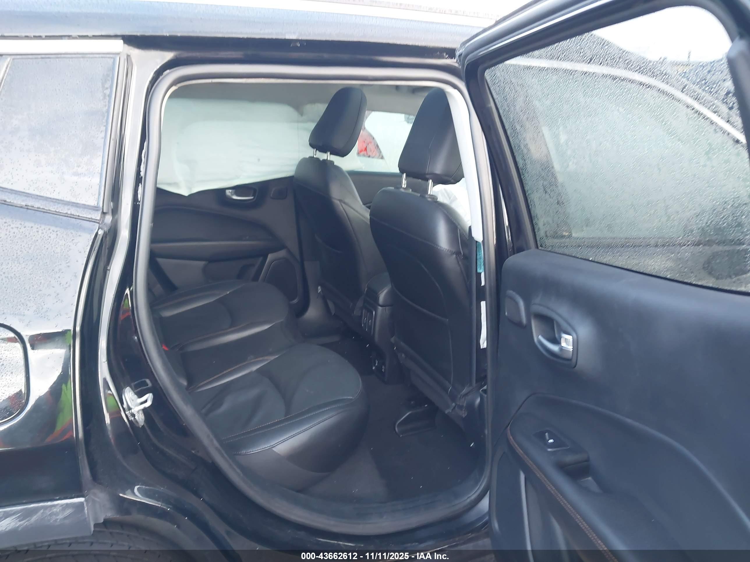 JEEP COMPASS image 8