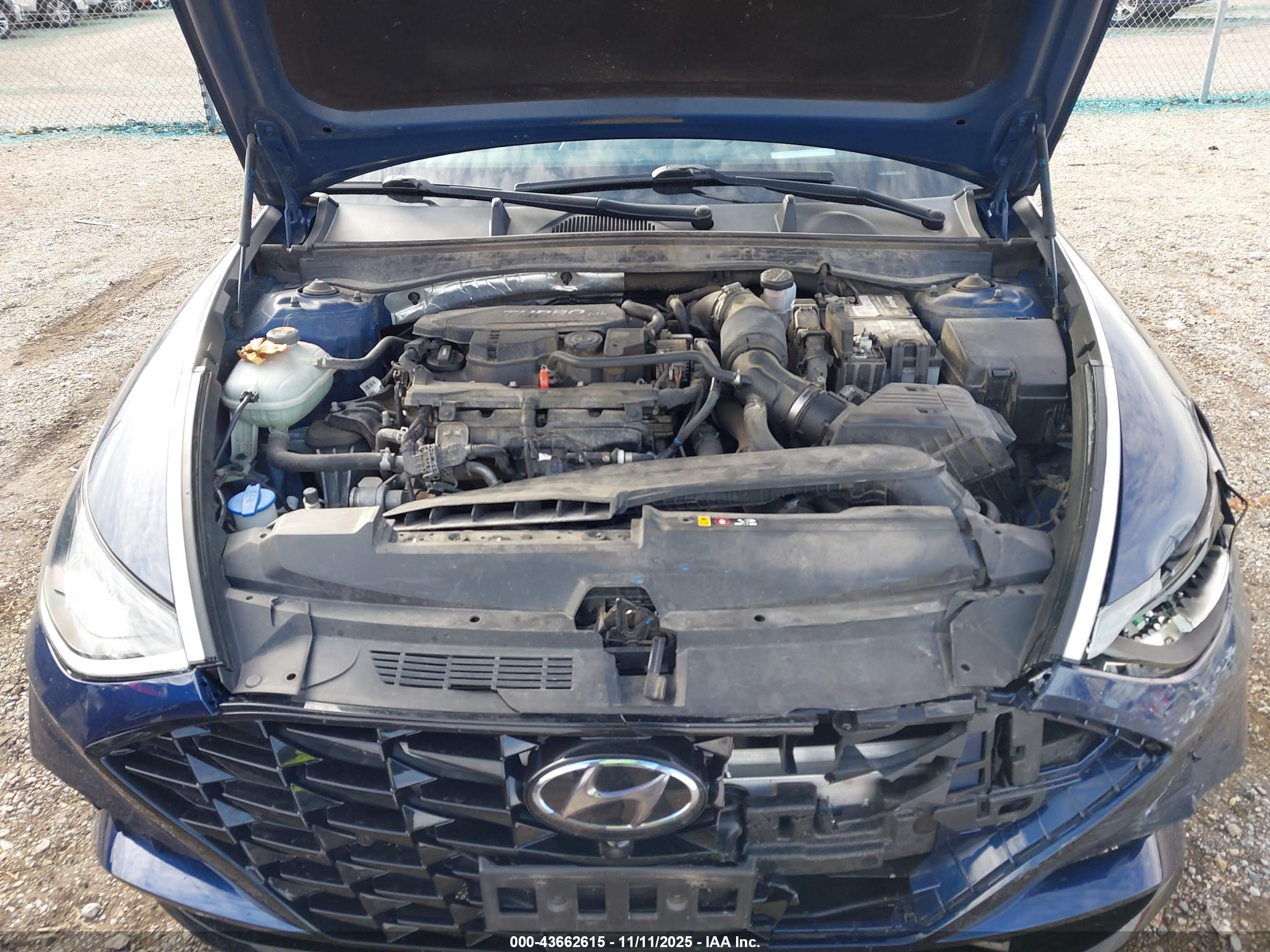 HYUNDAI SONATA image 10