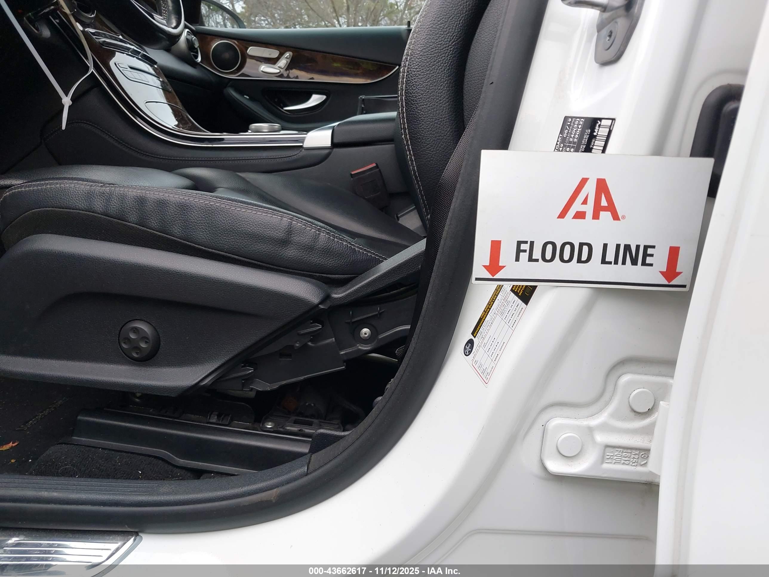 MERCEDES-BENZ GLC image 6