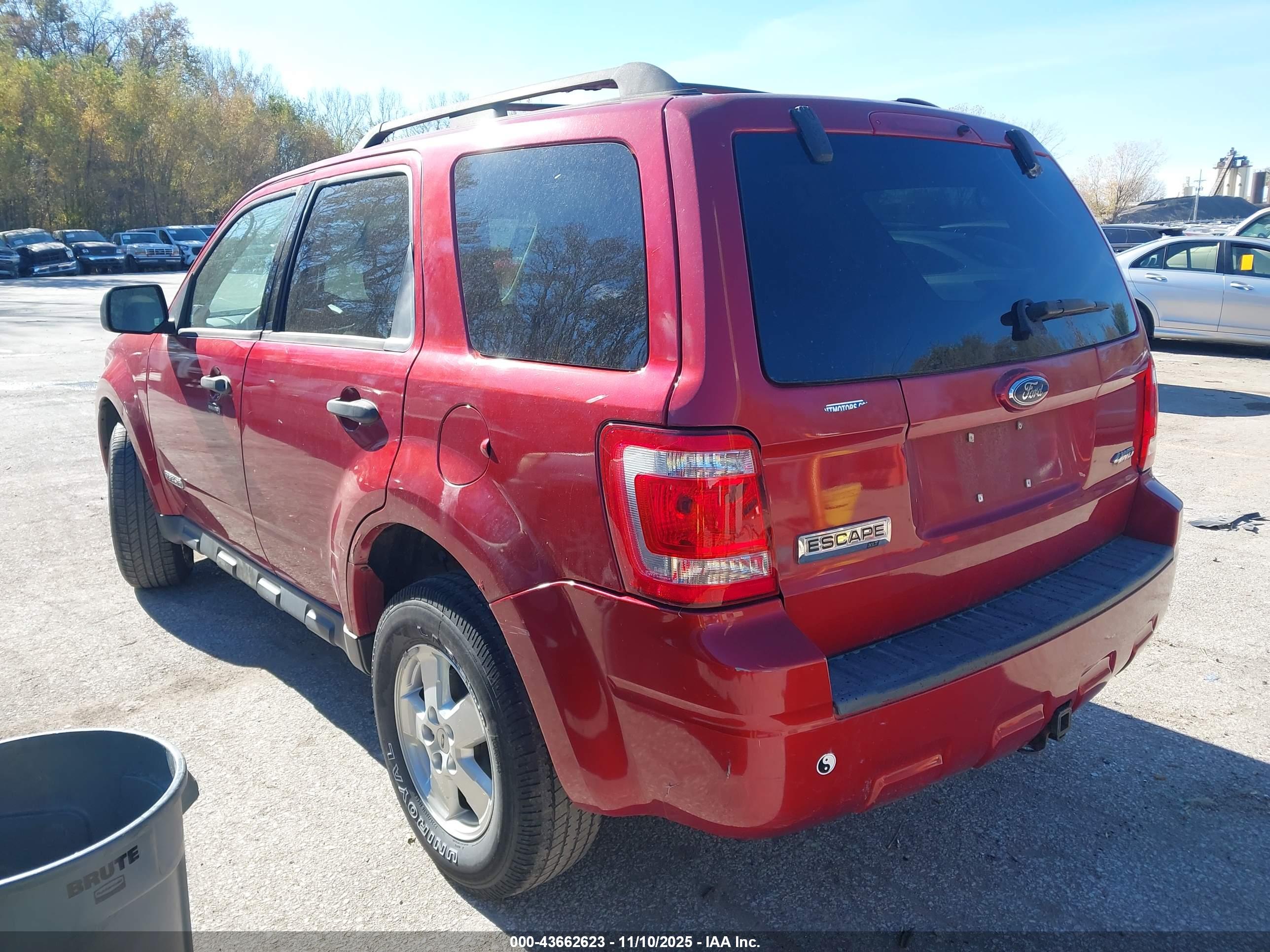 FORD ESCAPE image 3